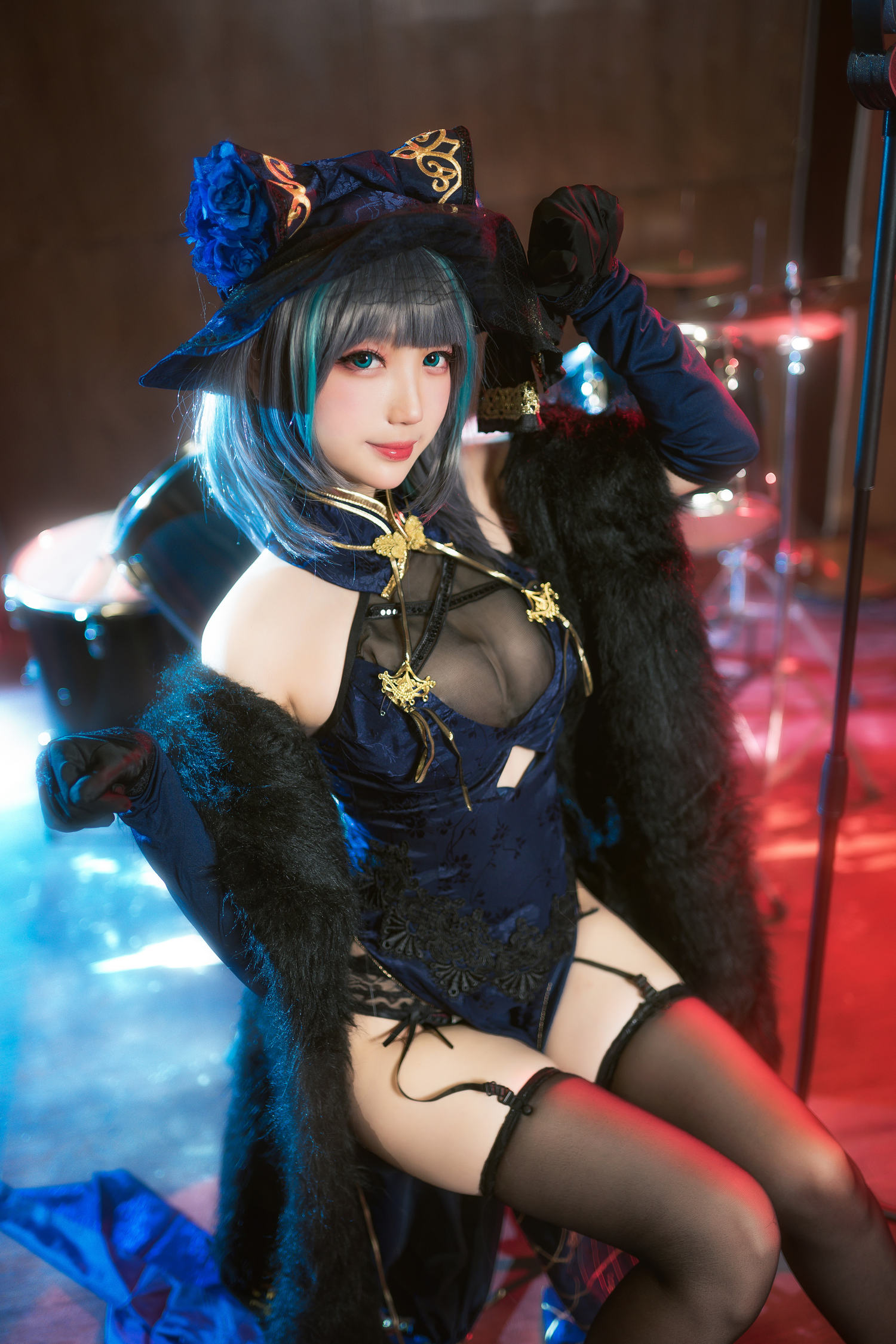 周叽是可爱兔兔 - 柴郡 [21P]