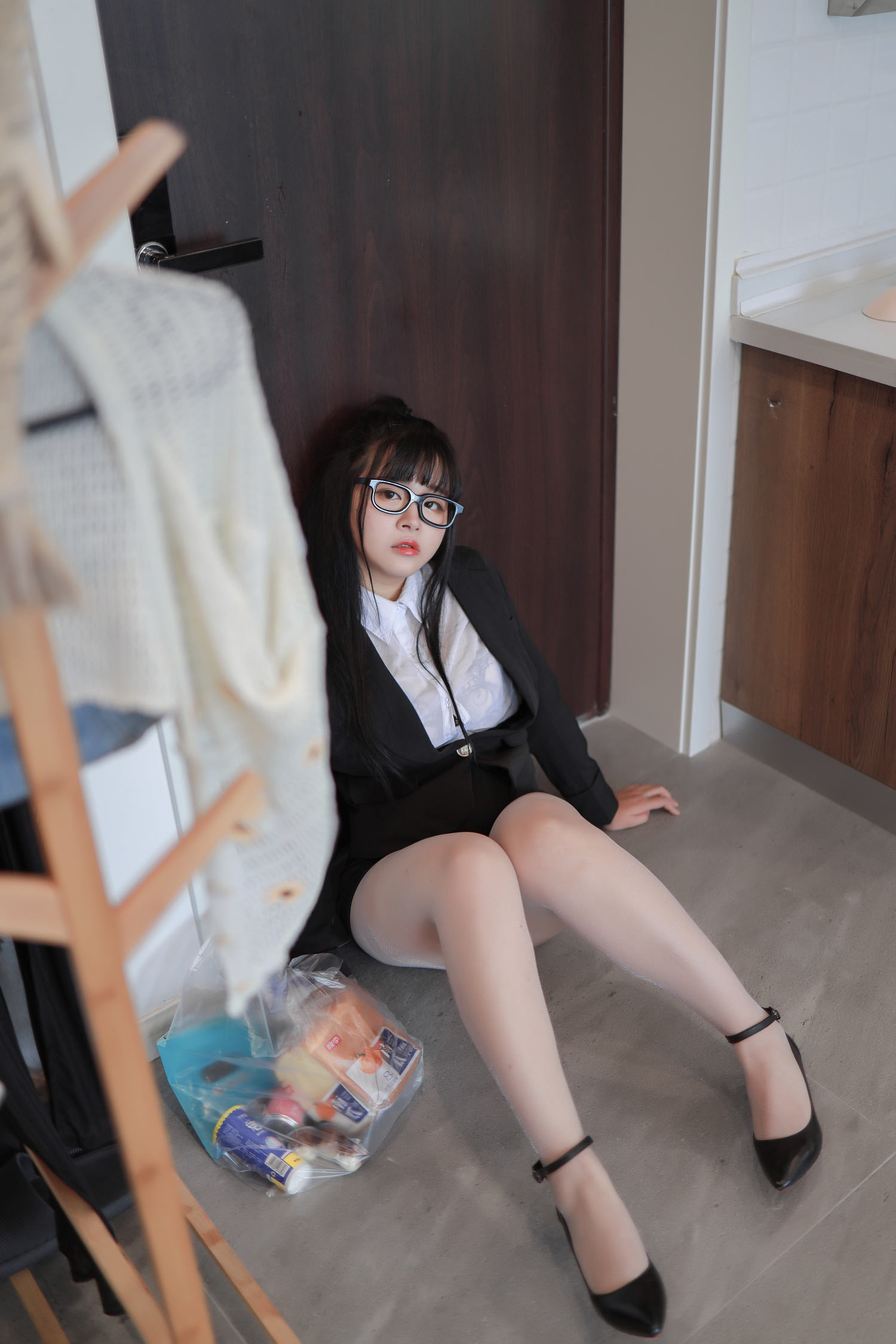 纳砂乖乖 - 居家ol [42P]