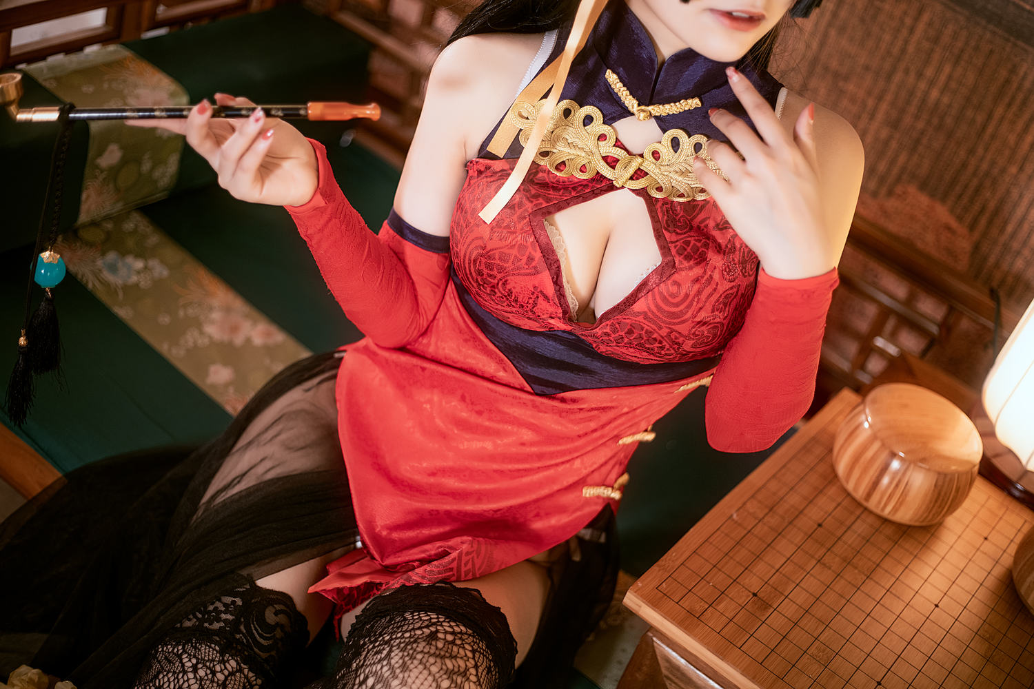 芊芊酱 - 女帝旗袍 [25P]