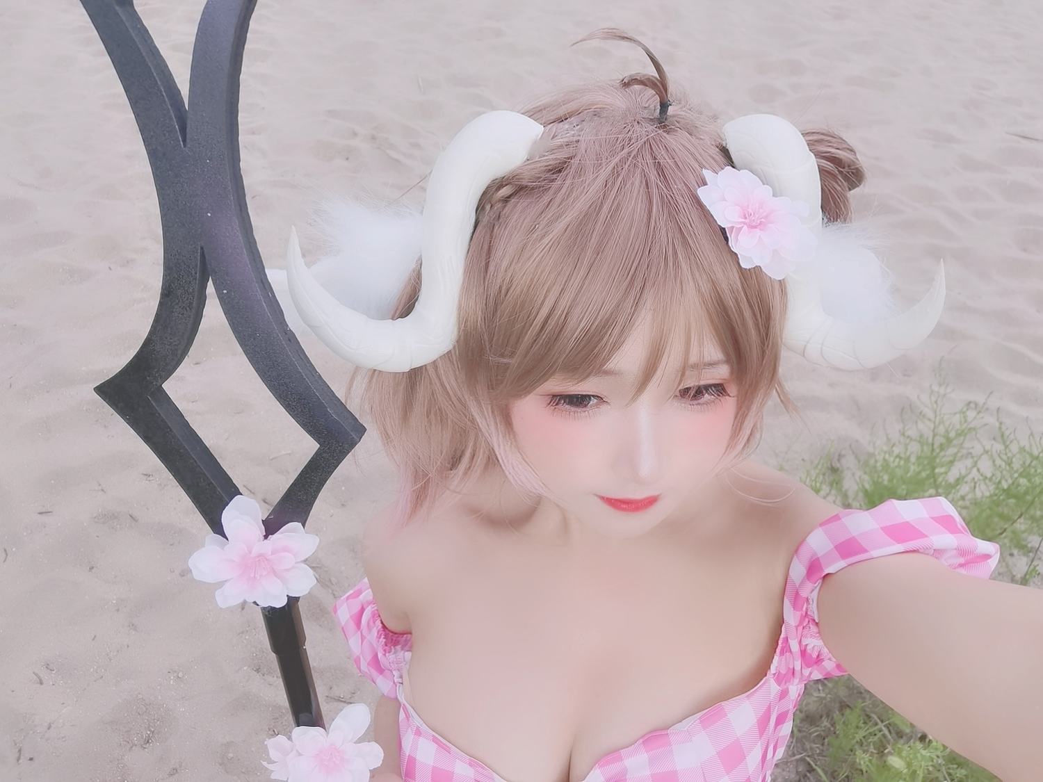 三度_69 - 小羊泳装 [17P]