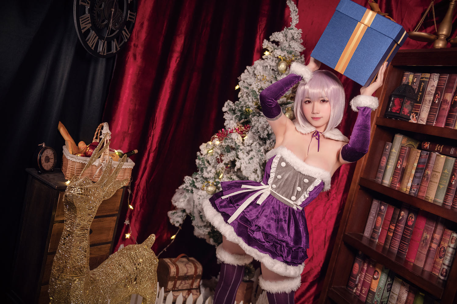 是本末末 - 圣诞新条茜 [24P]