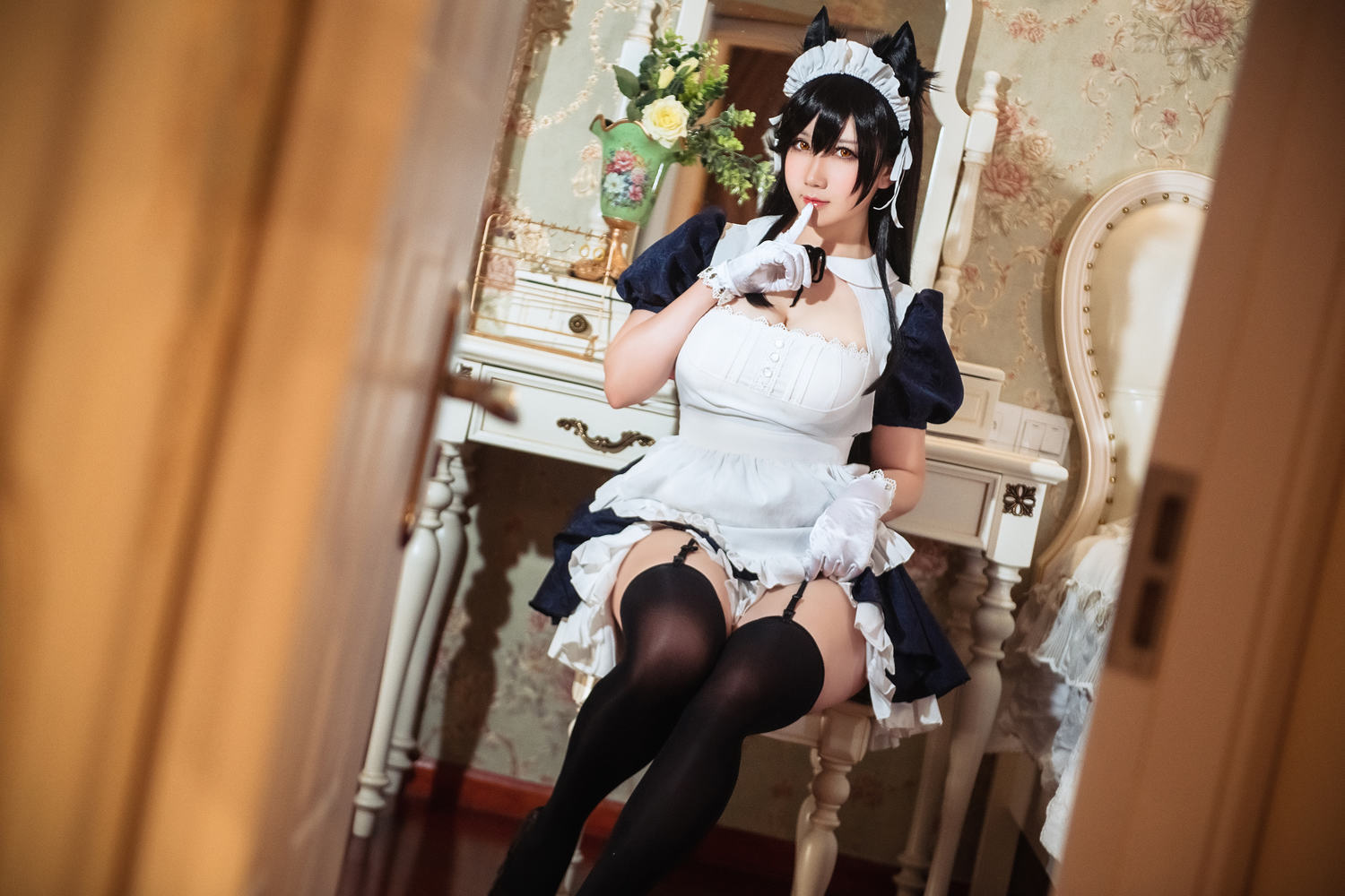 是本末末 - 爱宕女仆装 [28P]