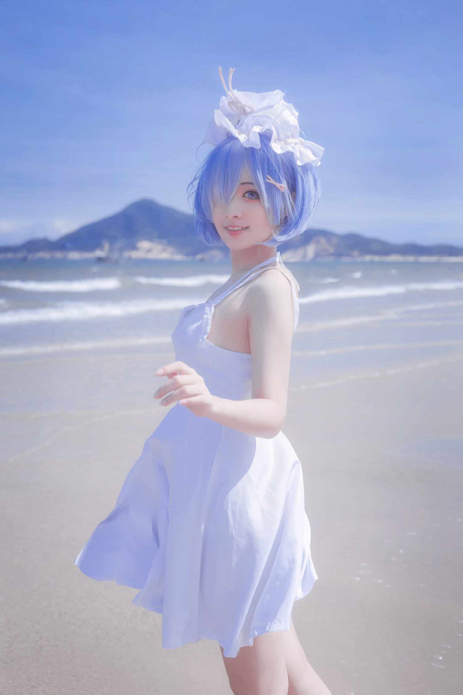 外星嫣子 – 蕾姆白裙 [11P]