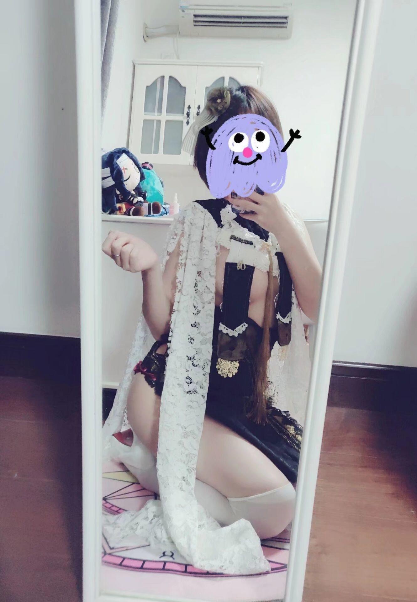 印印子 - 自拍 [14P]