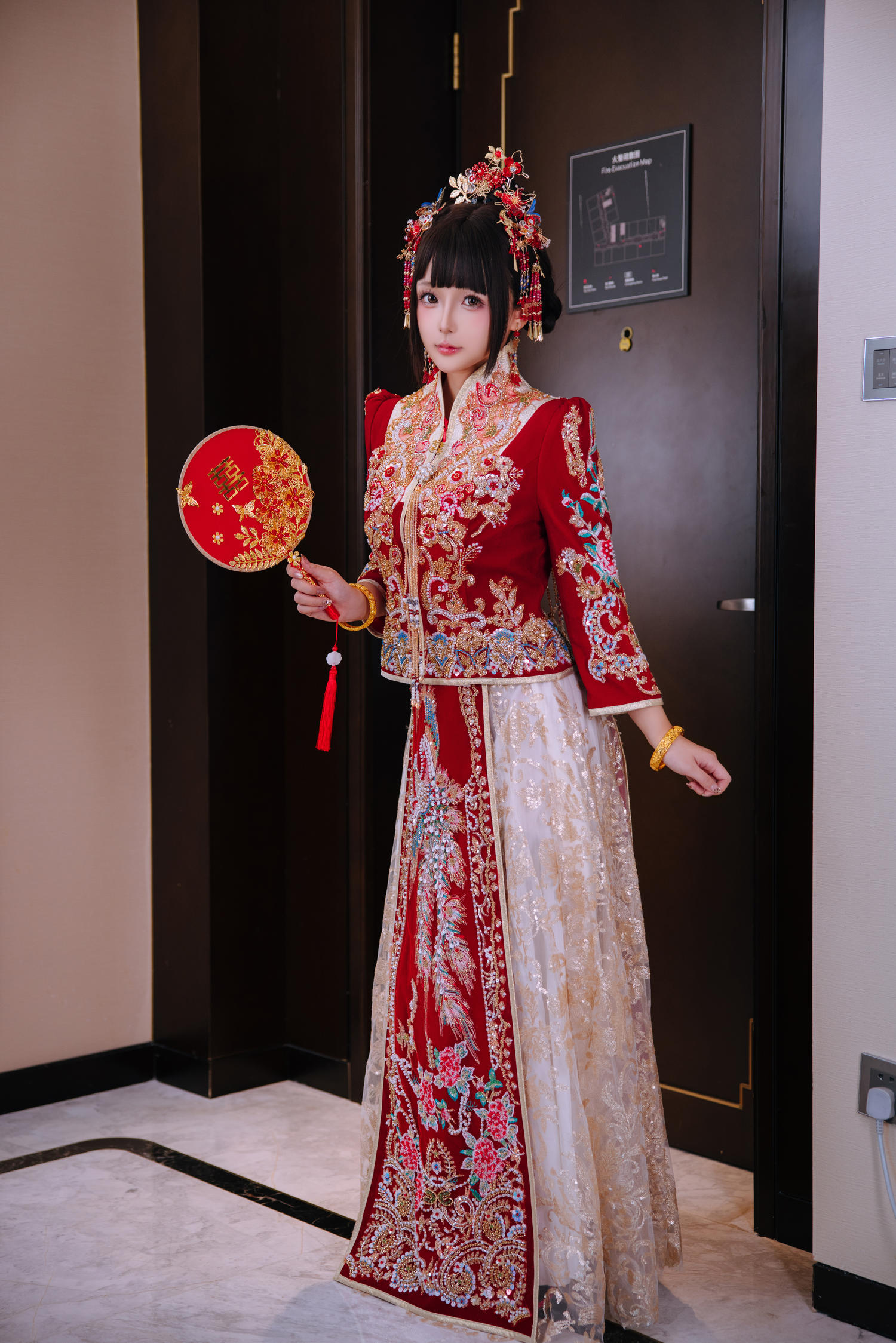 日奈娇 洞房花烛 [190P5V-1.69GB]