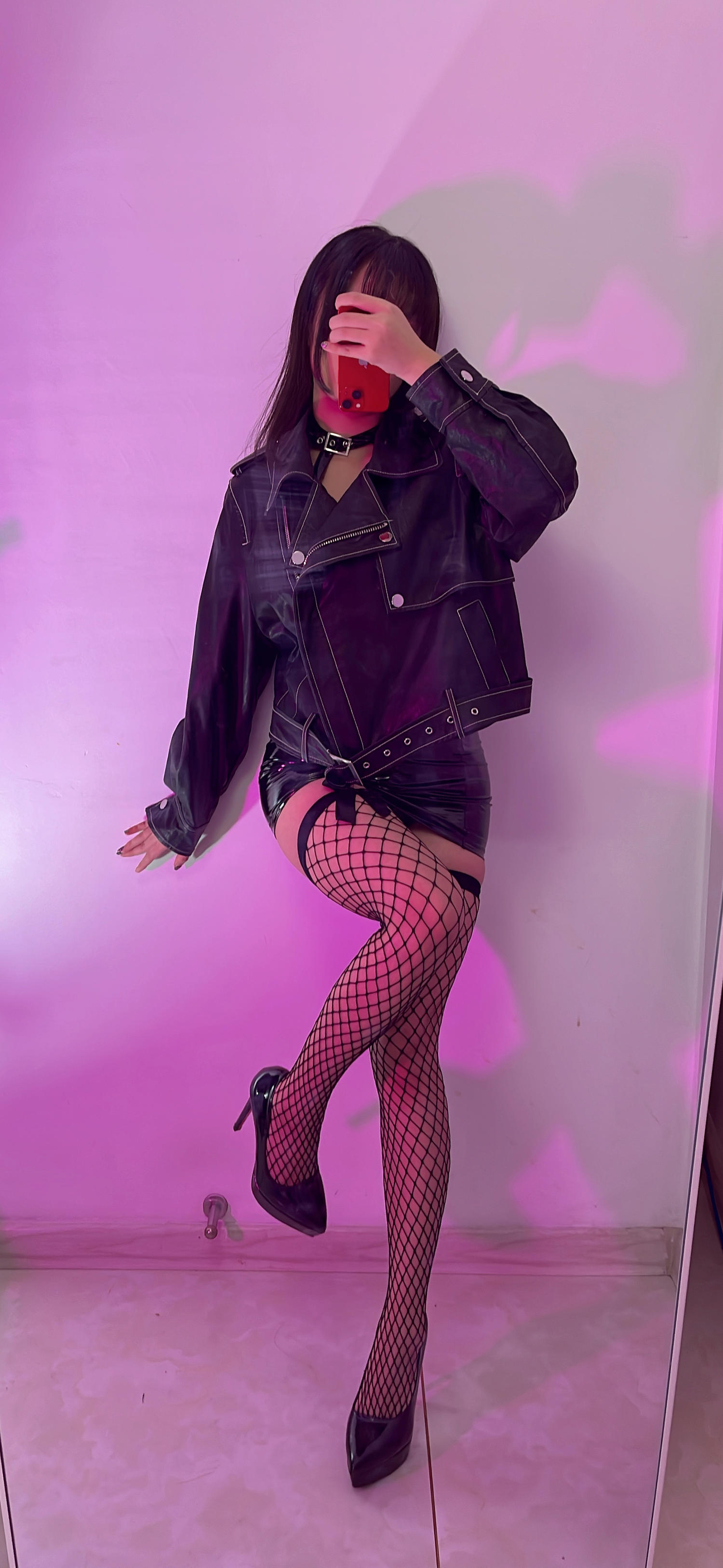 洛璃LoLiSAMA - 捆绑皮衣 [95P]