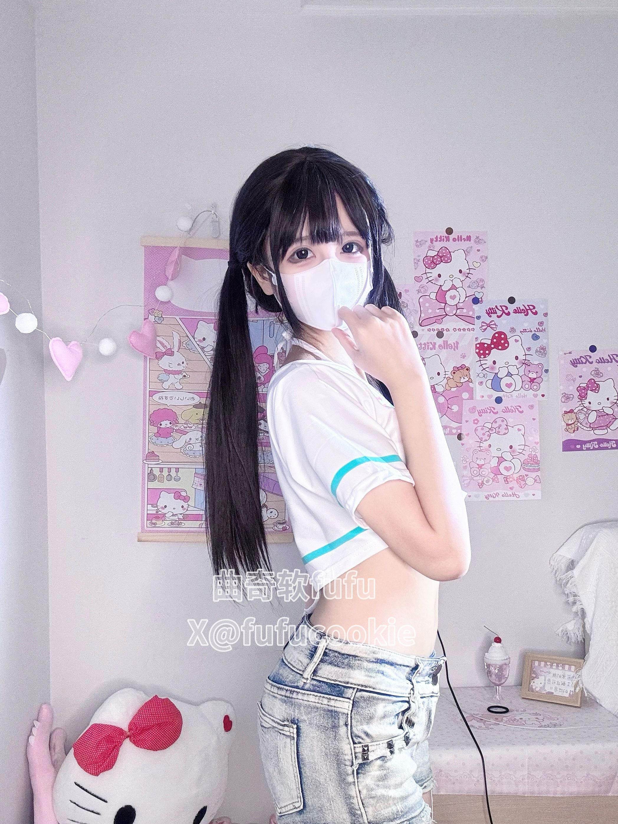 曲奇软fufu 短T牛仔裤 [53P-84MB]