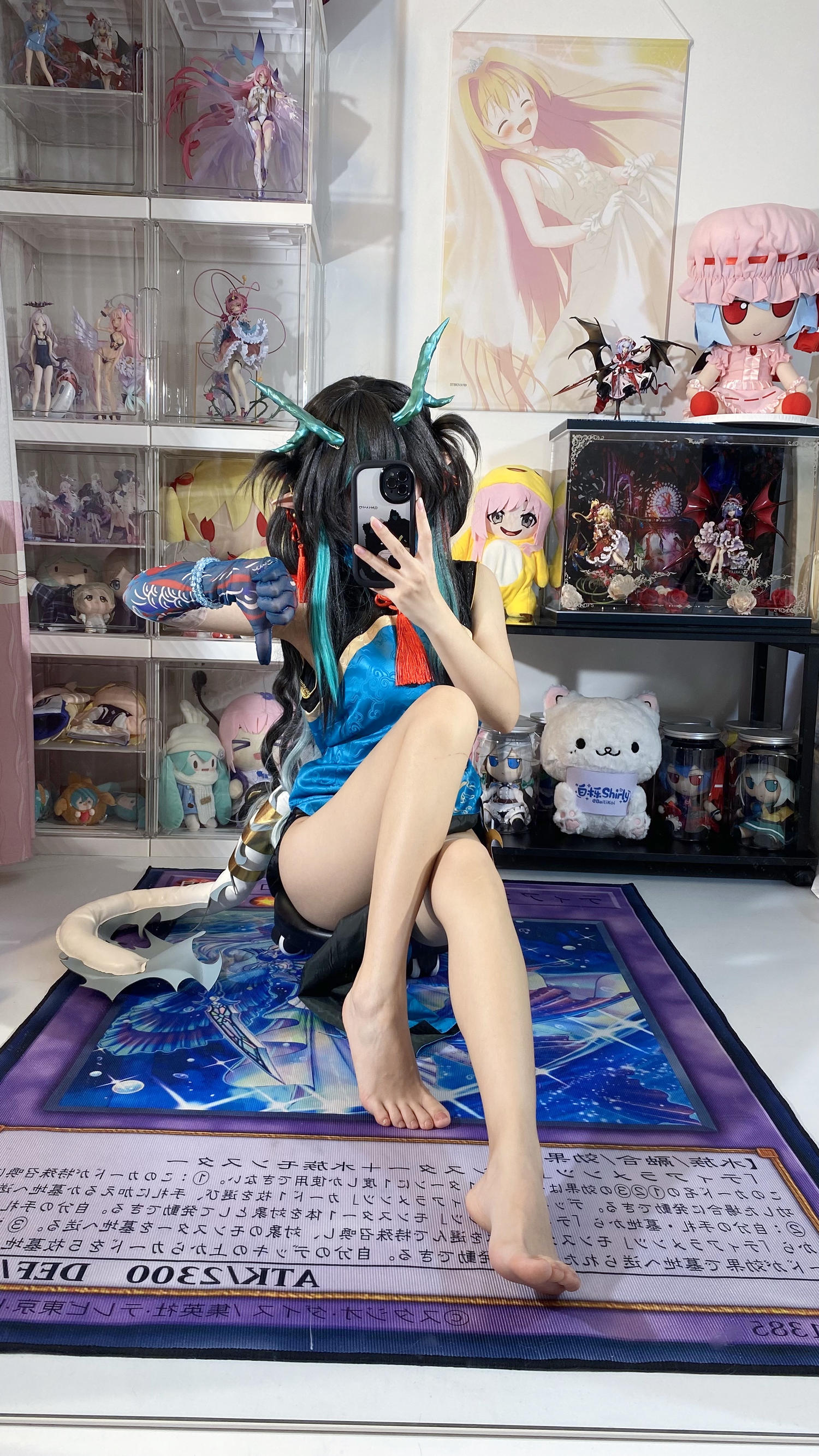 白栎Shirly 夕染尘烟 上 [65P13V-3.42GB]