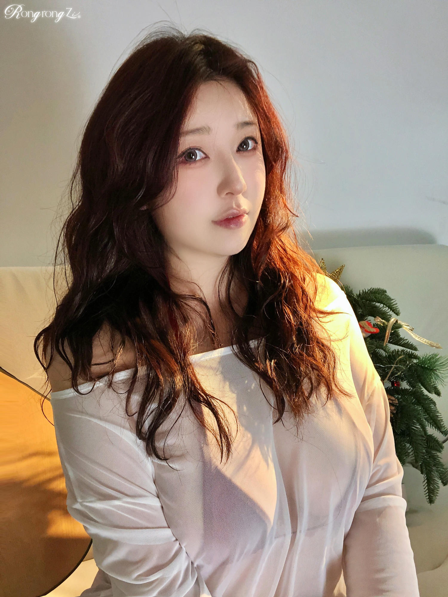 小容仔咕咕咕 - 圣诞特辑 [35P]