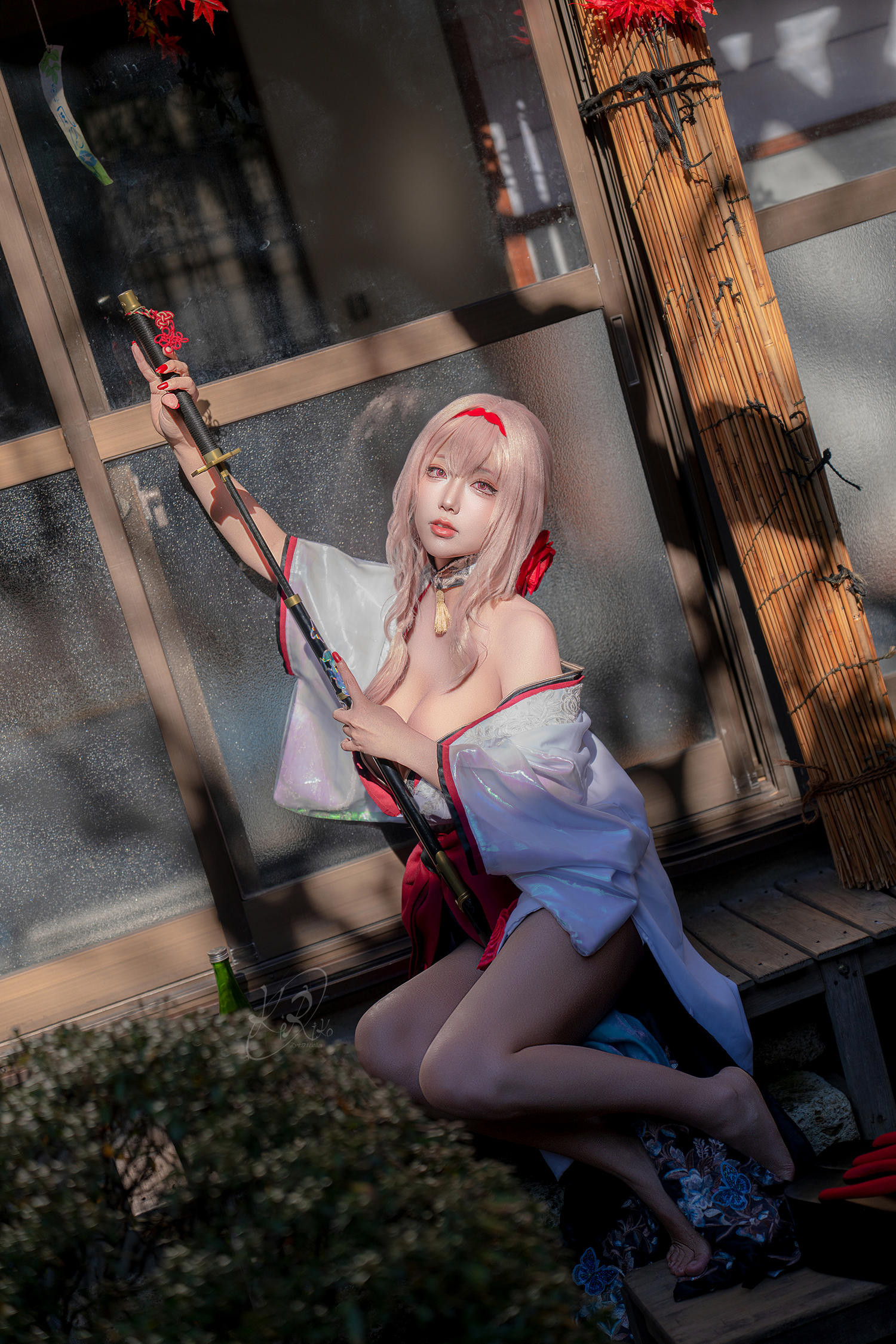 切切celia - 黑红莲 [39P]