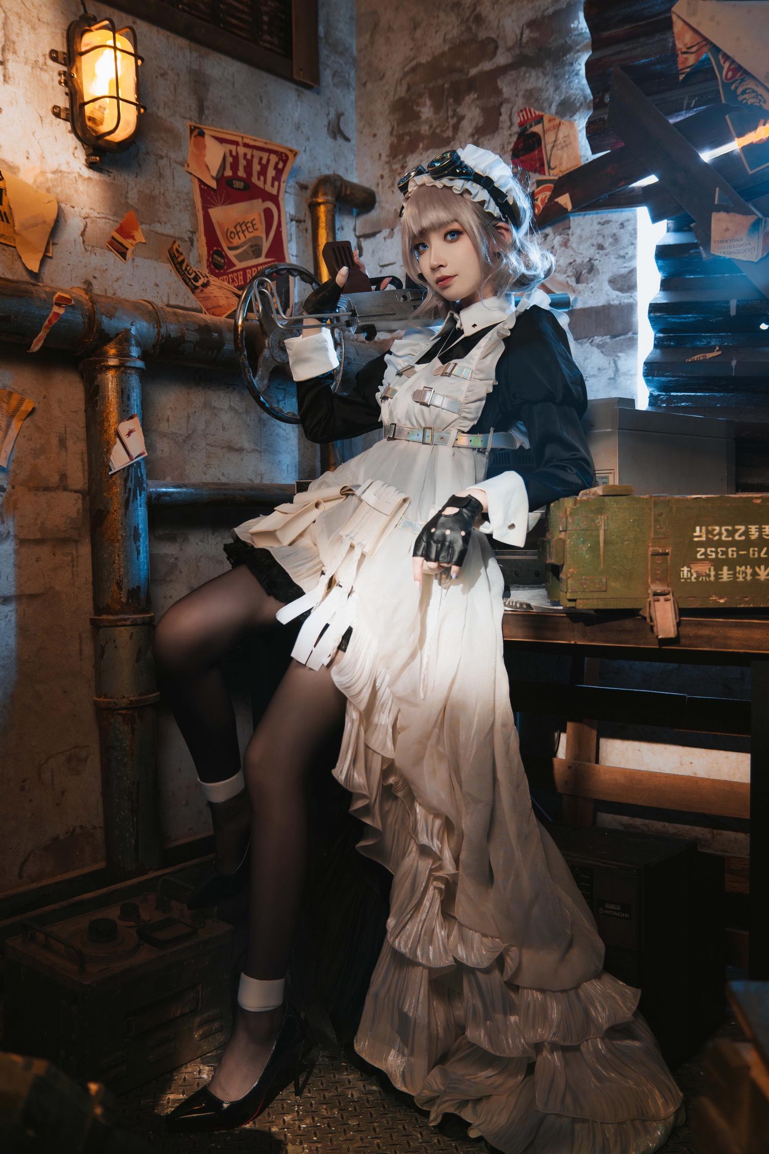 祖木子 - 战斗女仆 [12P]