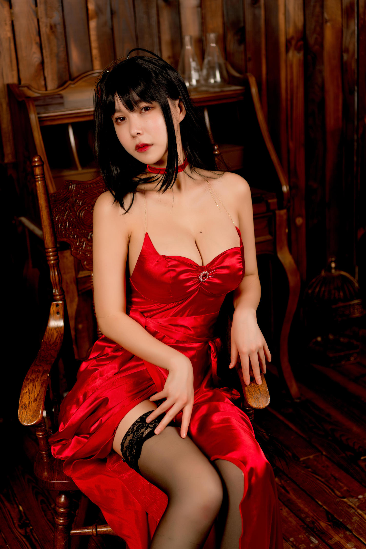 鲶鱼 - 大凤 毒苹果礼服 [12P]