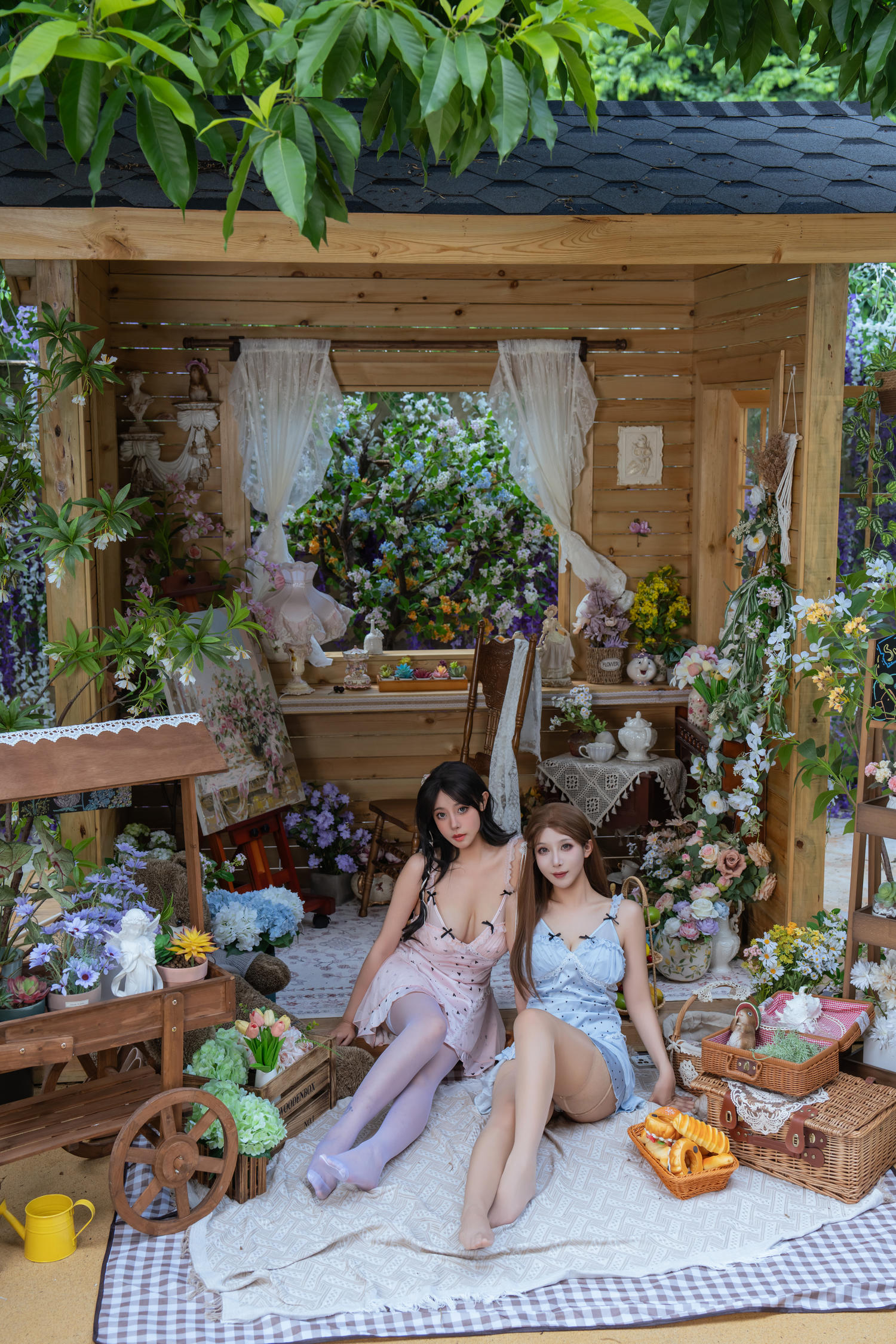 奈汐酱nice & 奶桃桃 花眠 [90P1V-2.61GB]