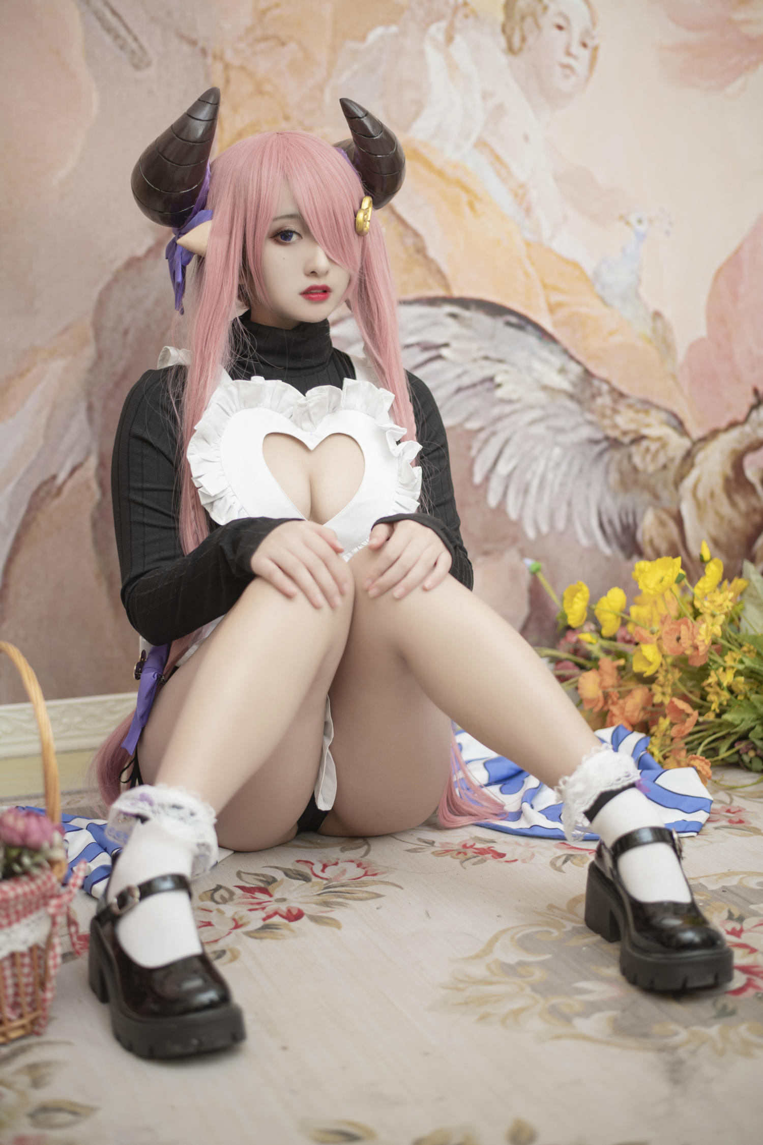 洛璃 LoLiSAMA - 娜露梅亚 [37P]