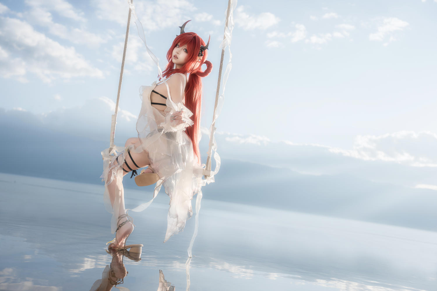 纸悦Etsu_ko 明日方舟 史尔特尔 泳装 [37P-407MB]