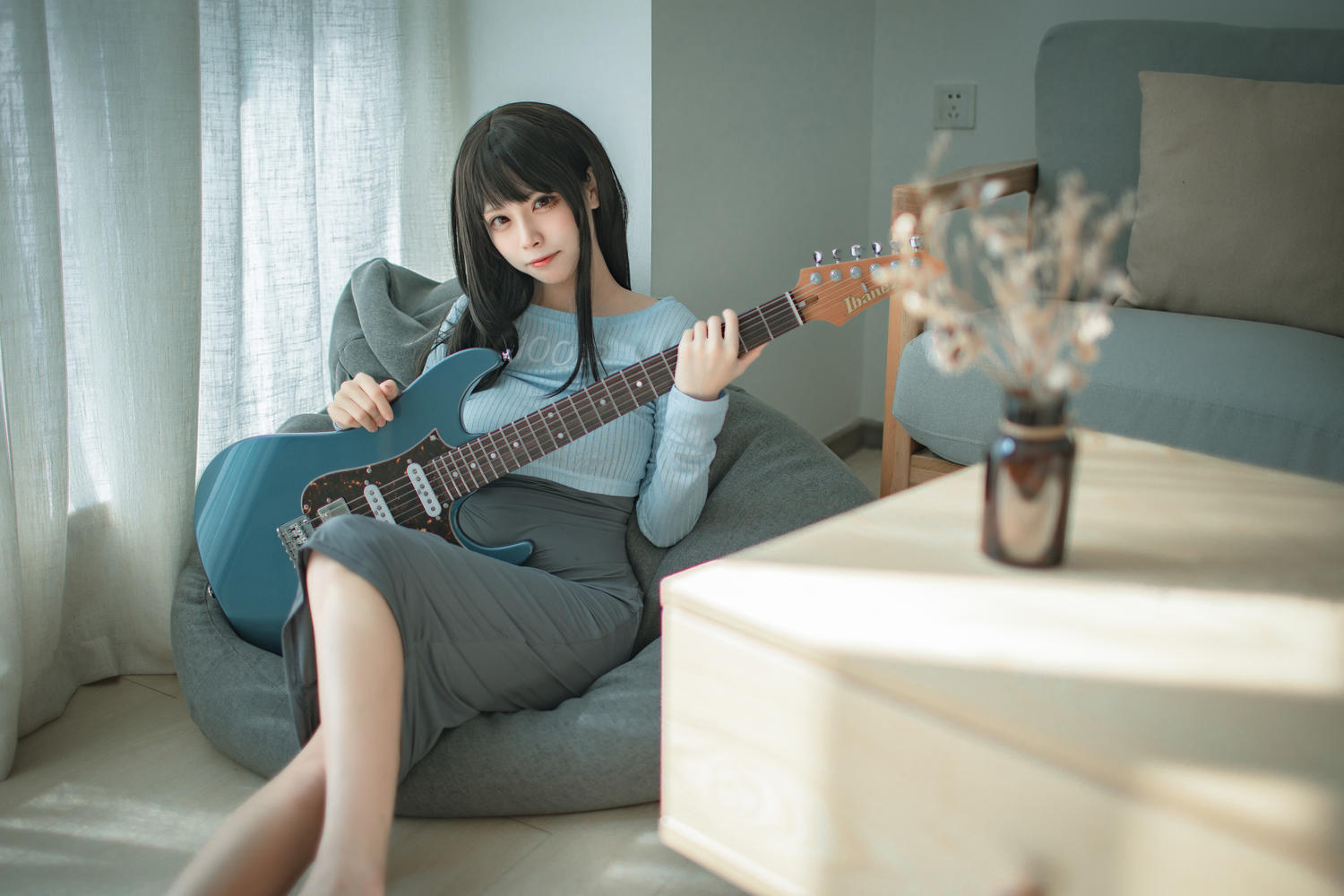 三無人型 - 吉他妹妹 [24P]