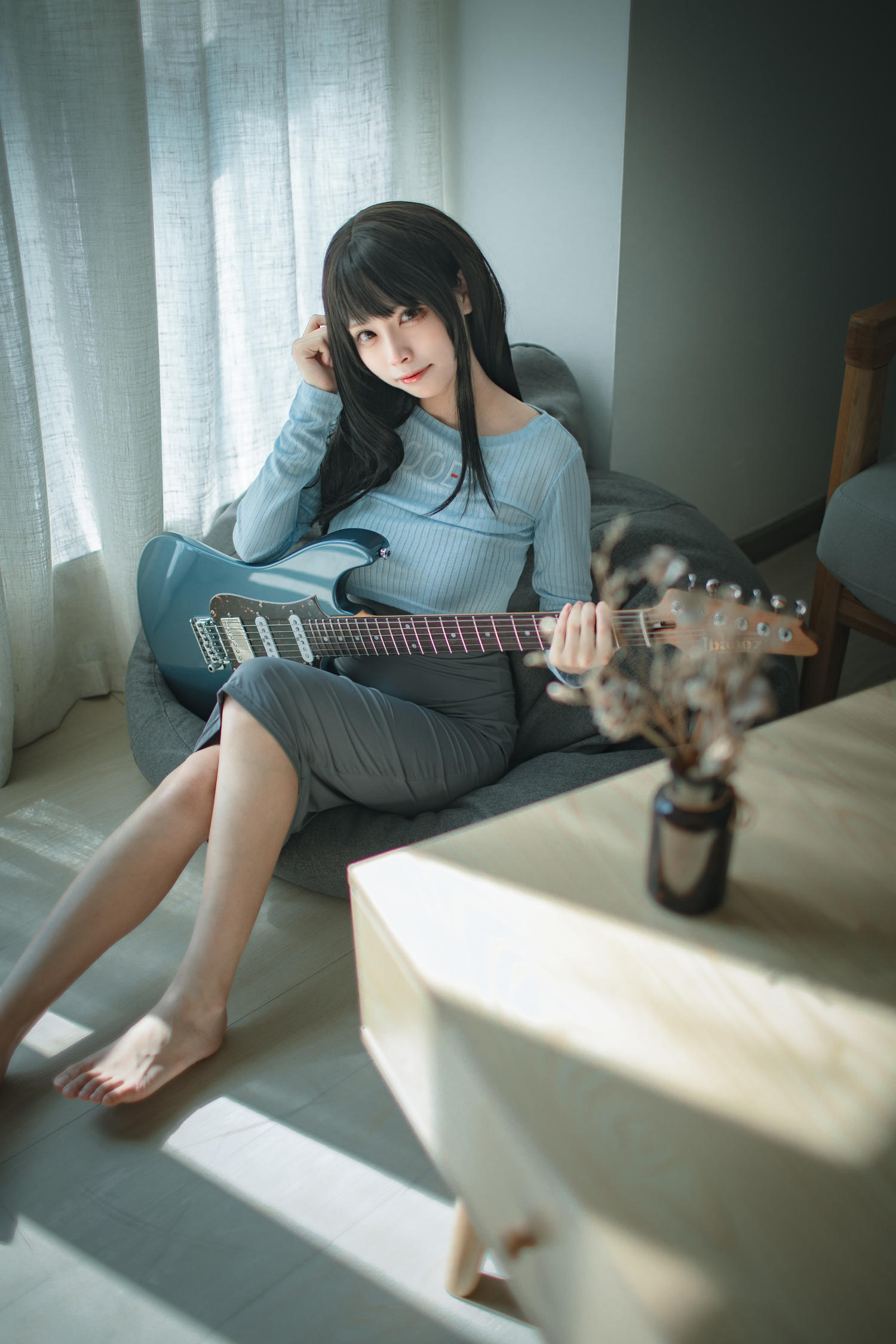 三無人型 - 吉他妹妹 [24P]