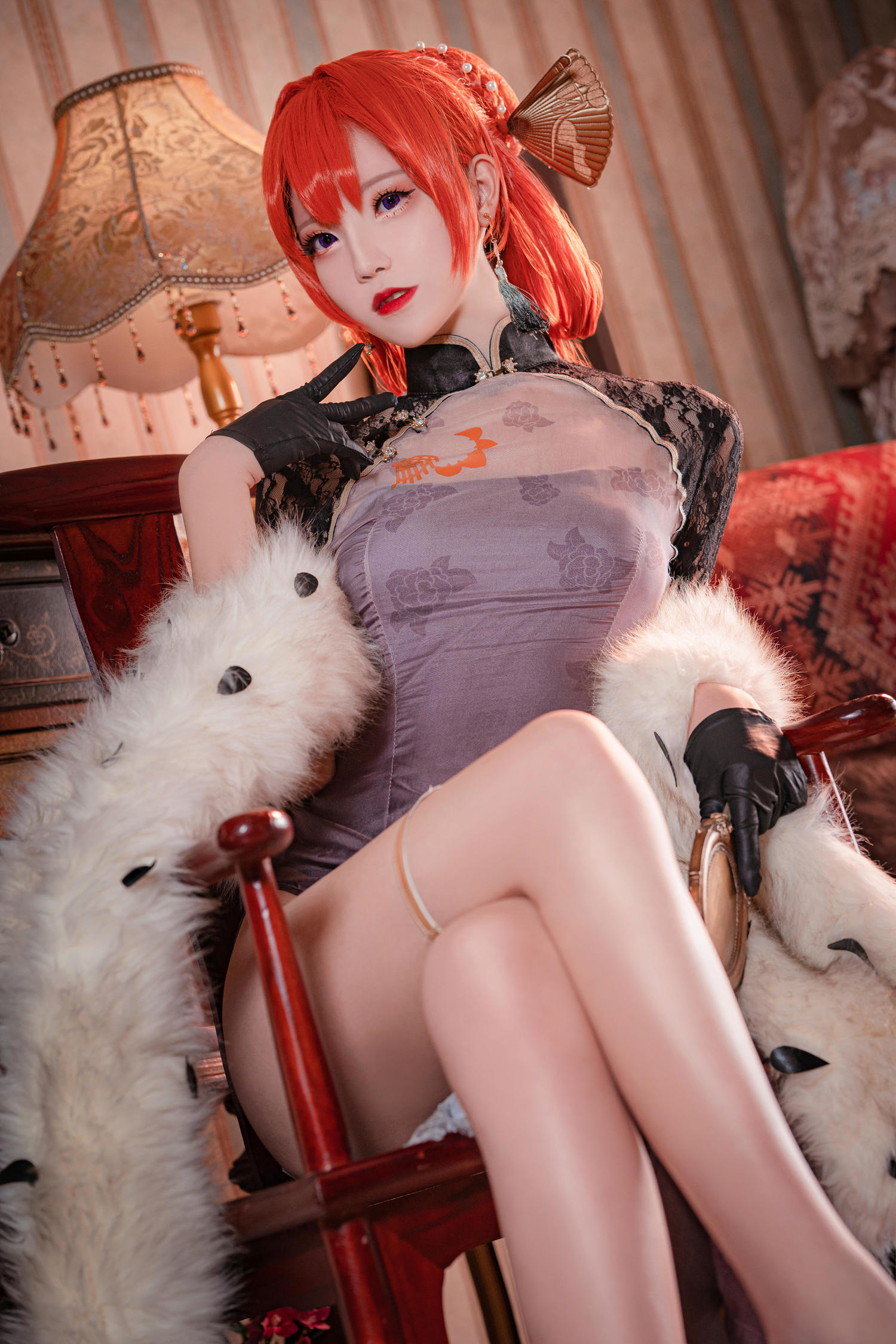 然理理 - 君主旗袍 [23P]