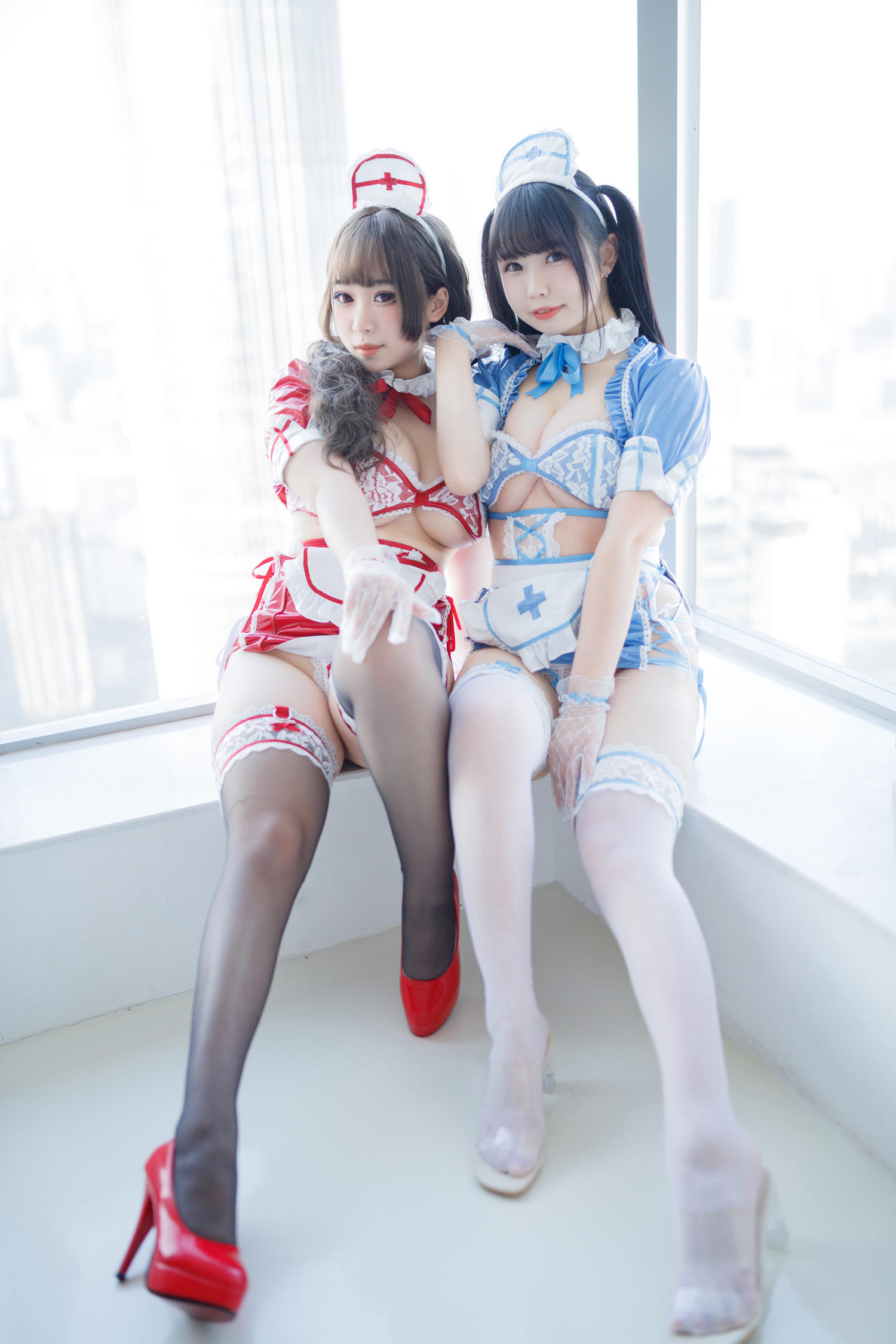 珍吱&胡桃喵 - 红蓝 [196P]