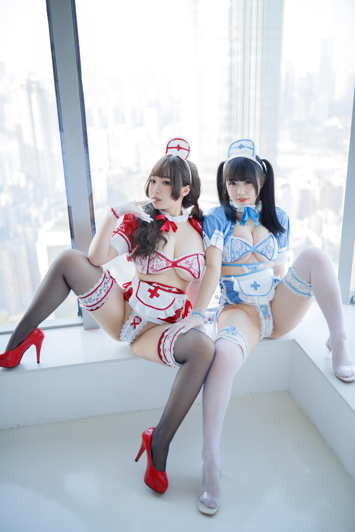 珍吱&胡桃喵 - 红蓝 [196P]