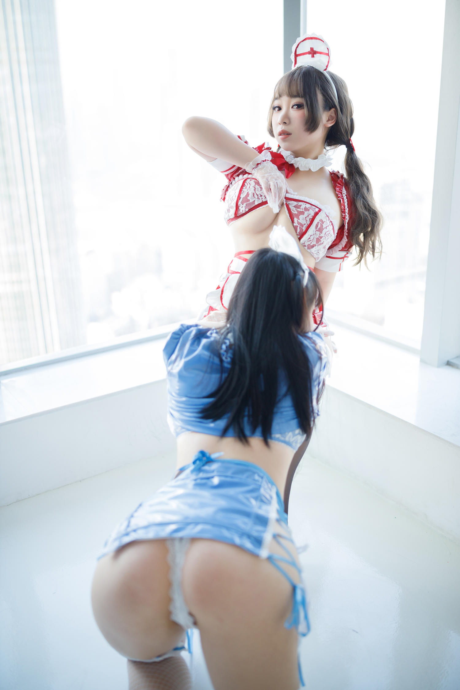 珍吱&胡桃喵 - 红蓝 [196P]