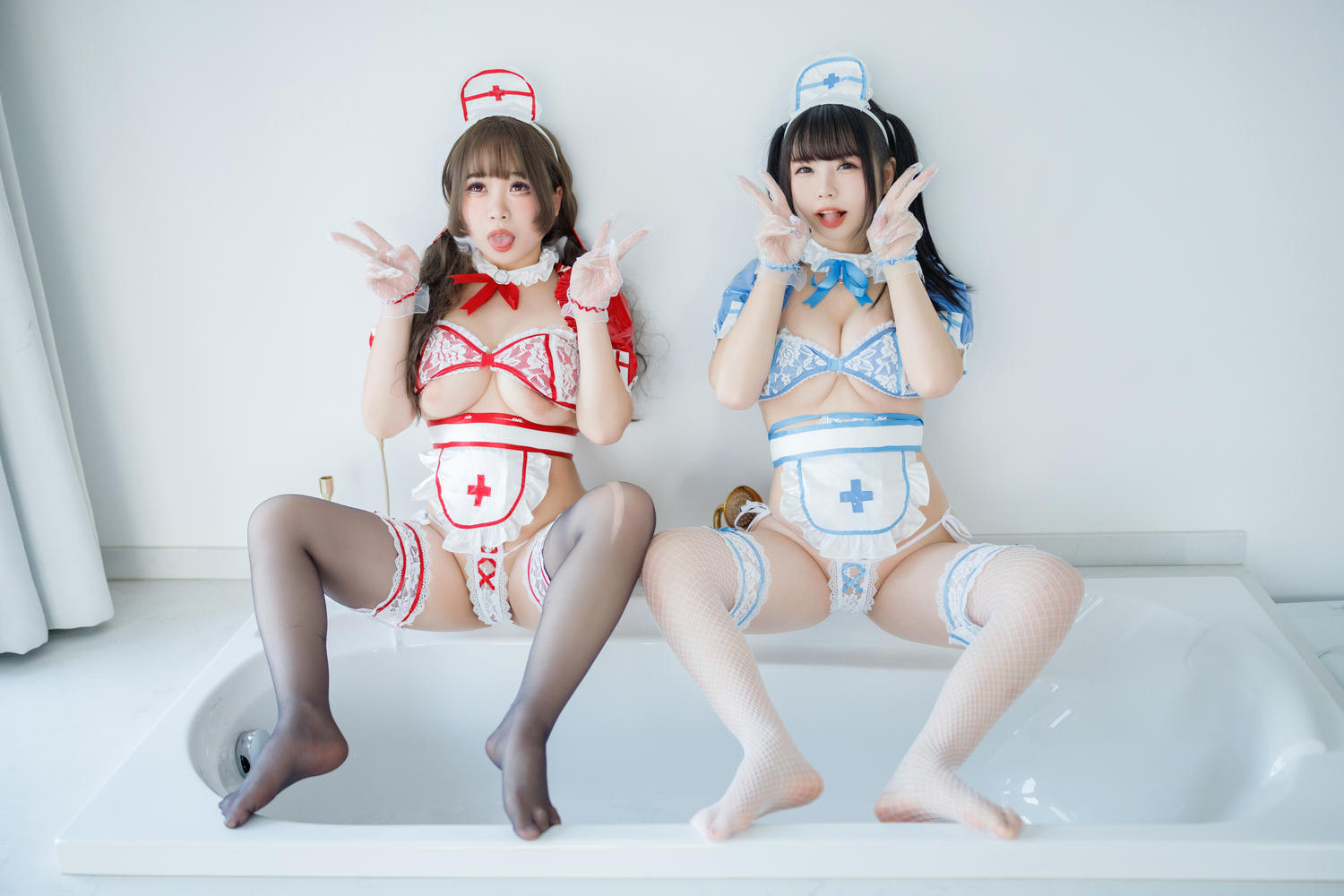 珍吱&胡桃喵 - 红蓝 [196P]