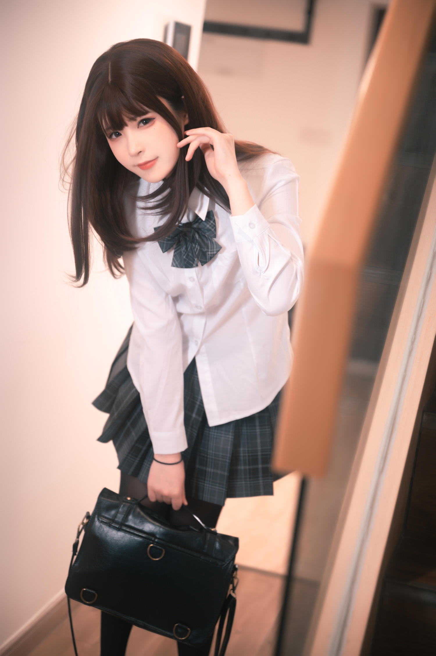 Quan冉有点饿 – 束缚猫猫 [57P]