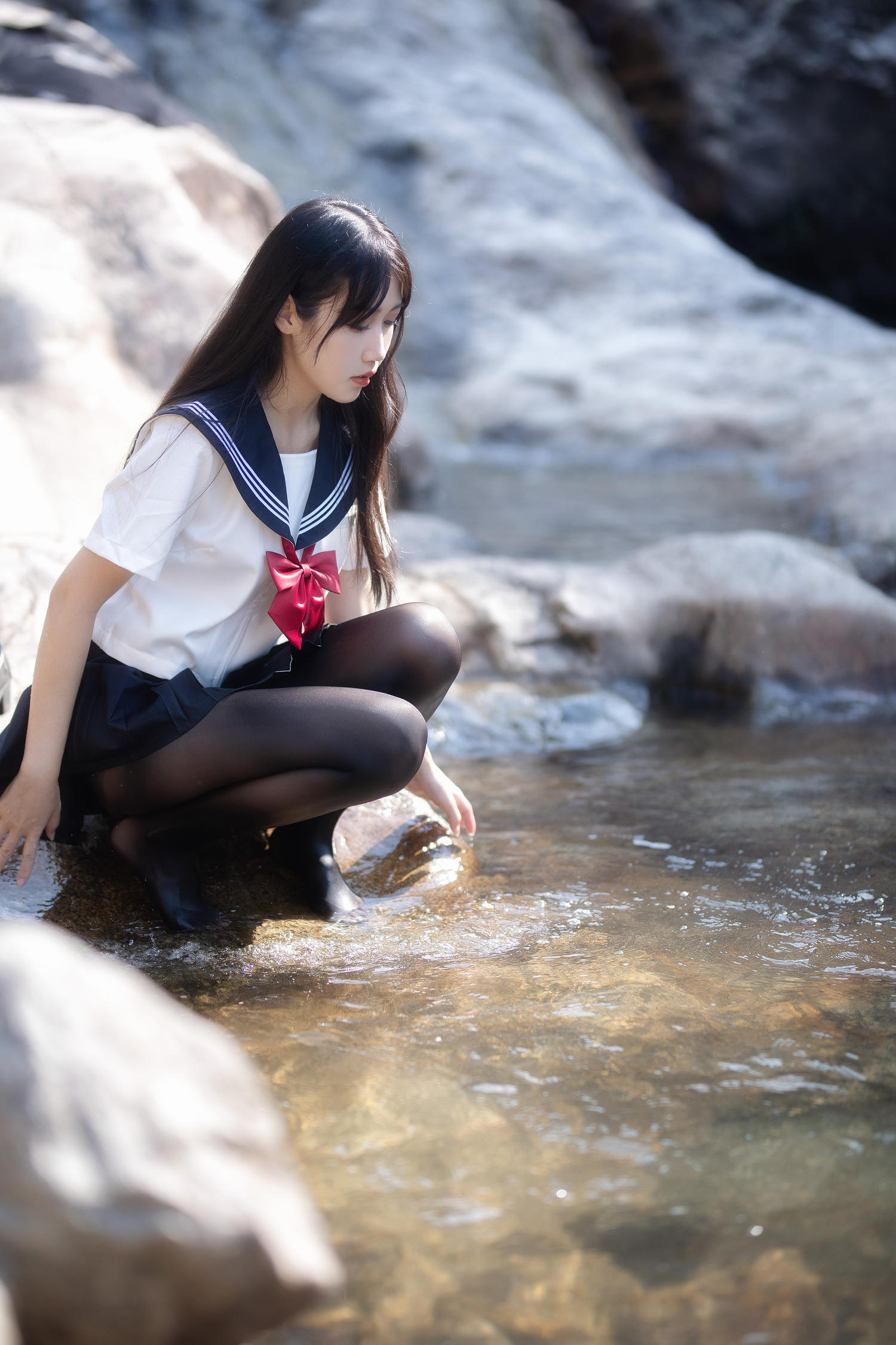 不呆猫 – jk狐狸少女 [57P4V-1.14GB]