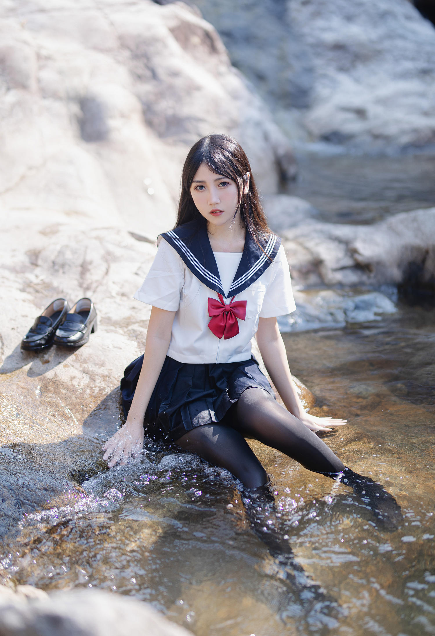 不呆猫 - jk狐狸少女 [57P4V-1.14GB]