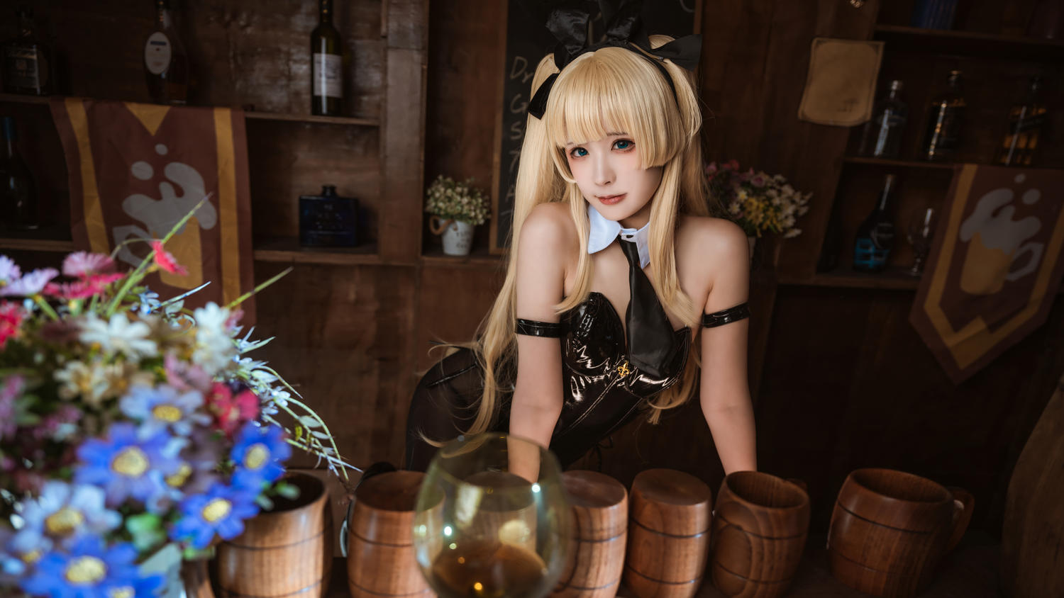 Quan冉有点饿 - 热心兔女郎 [21P]