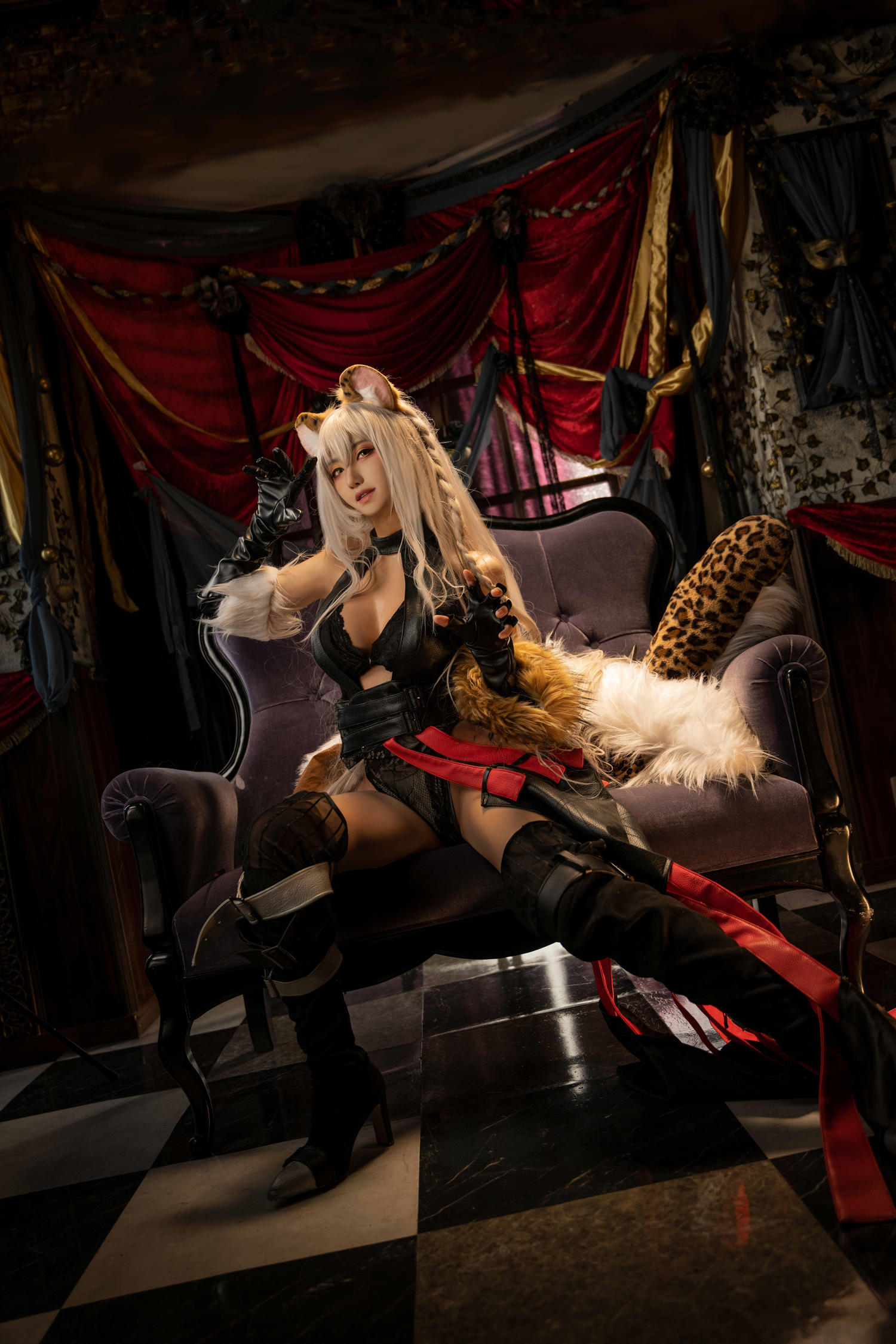 Shika小鹿鹿 莎拉自拍集 [30P-98MB]