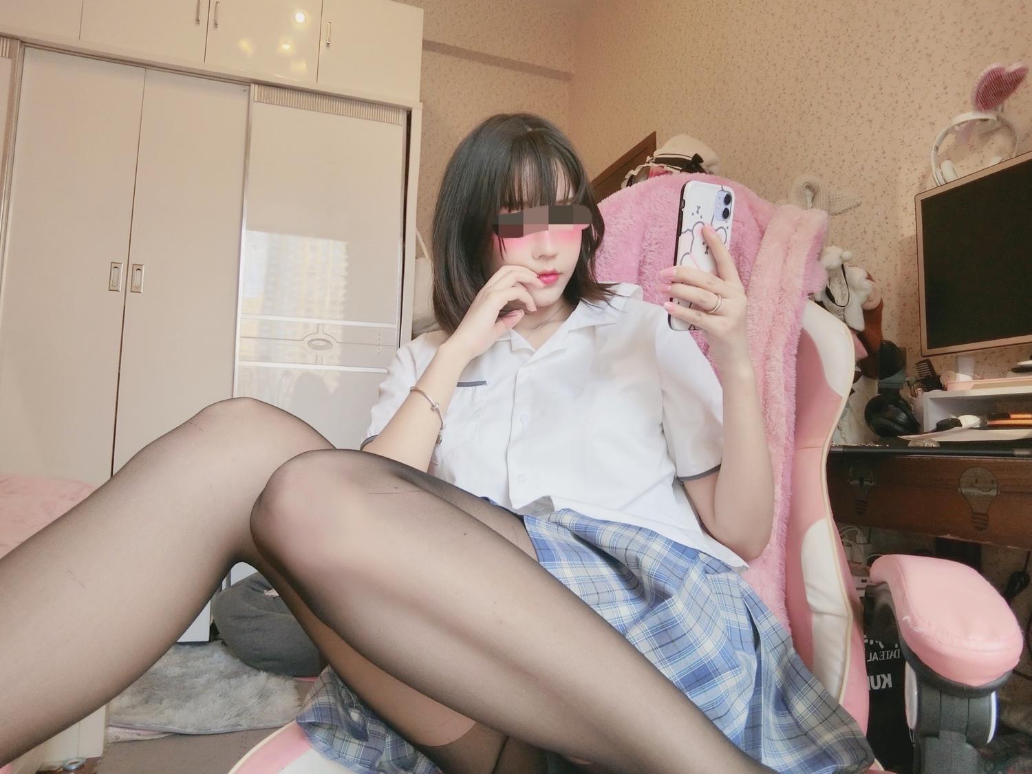 稳重的阿汐 - 撕袜jk [32P]