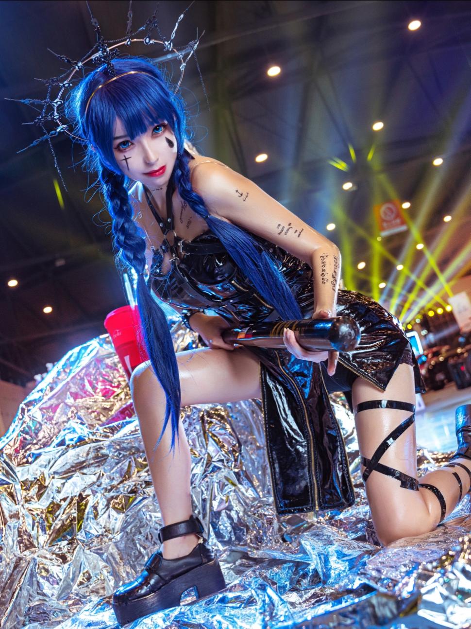 特软儿Sona – 皮衣 [19P]