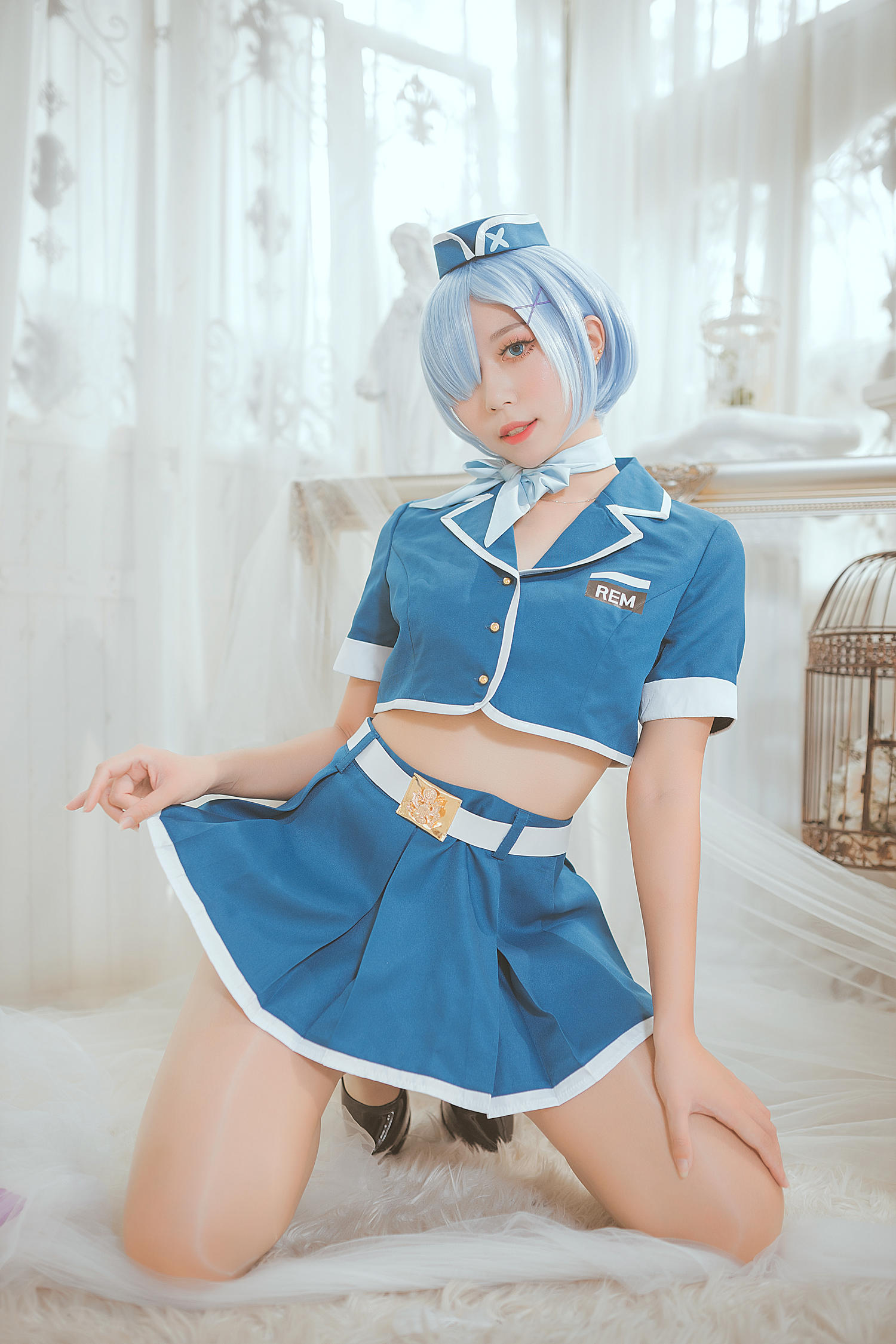 Money冷冷 - 蕾姆空姐 [18P]