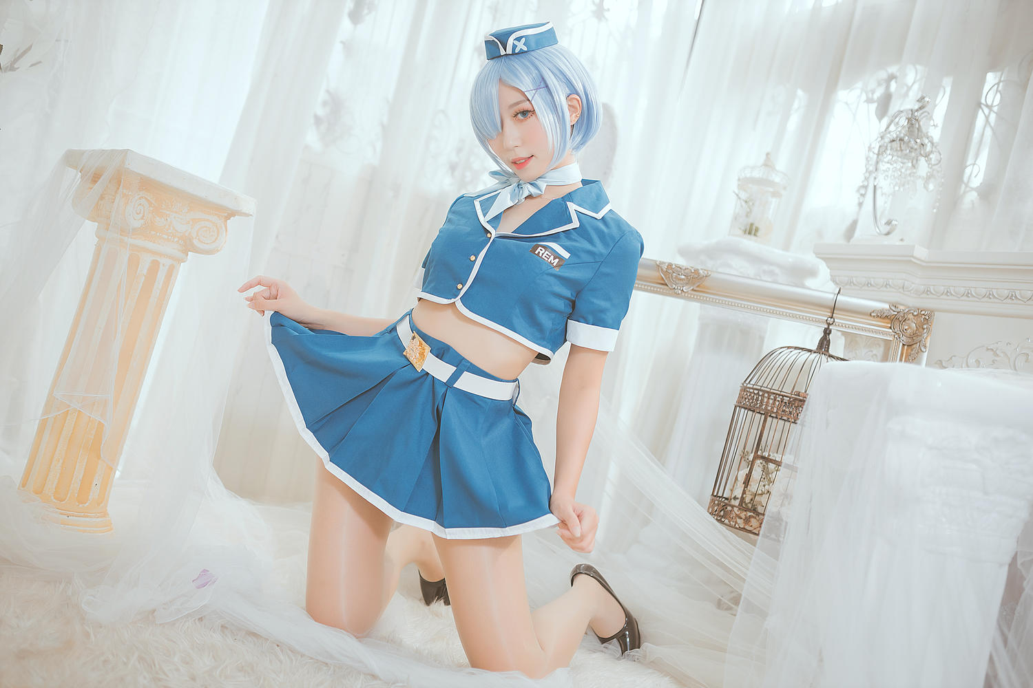 Money冷冷 - 蕾姆空姐 [18P]