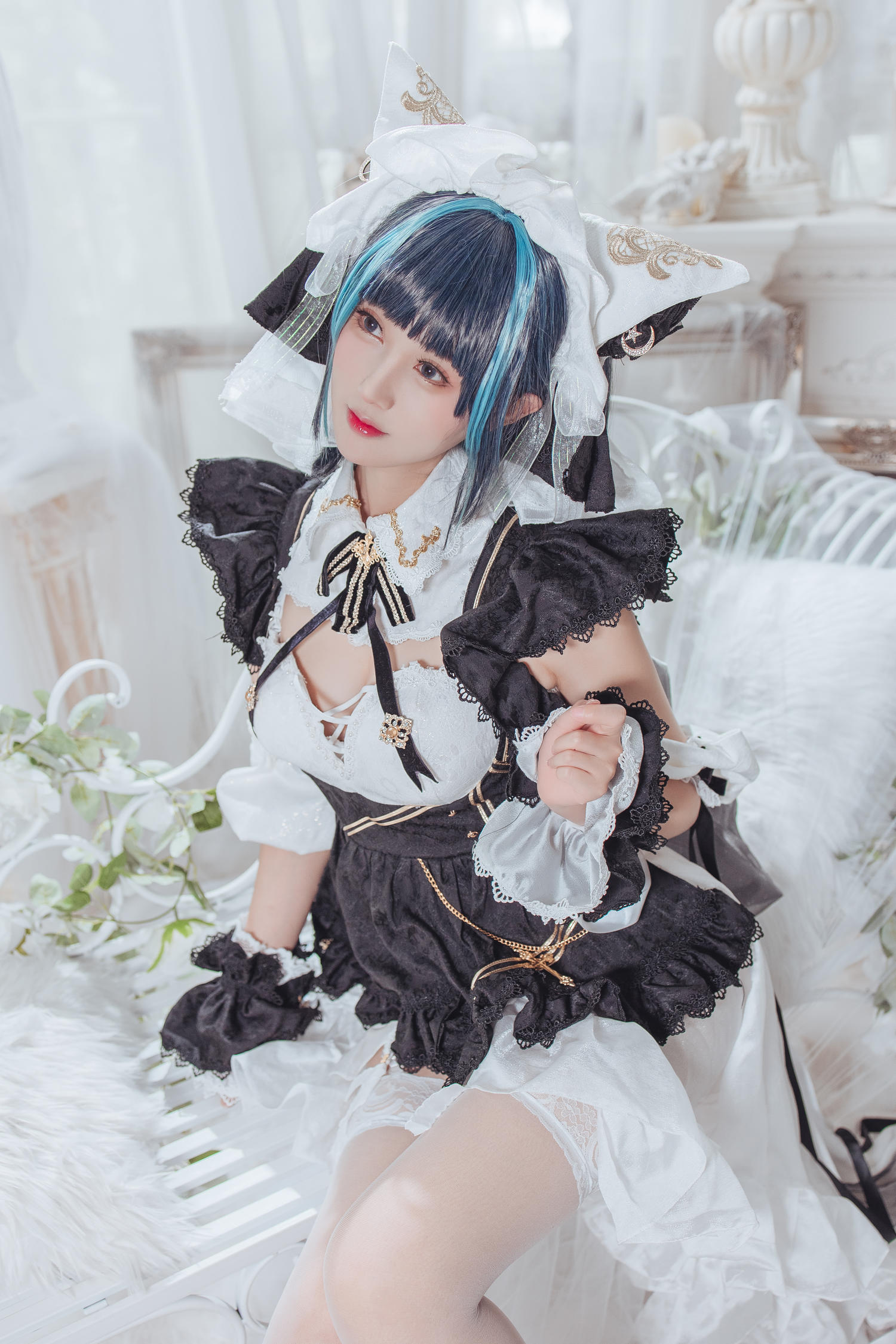 羽生三未 – 柴郡 [35P]