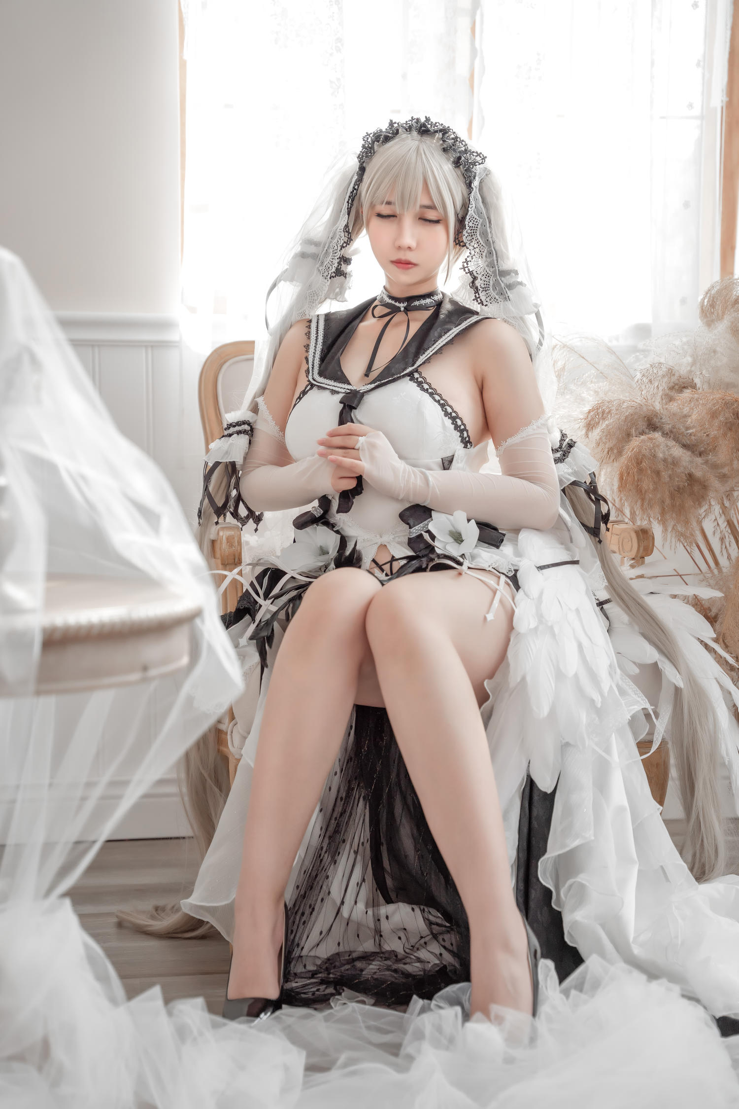Meroko_魅瞳 – 可畏 梳妆的“大小姐” [41P]