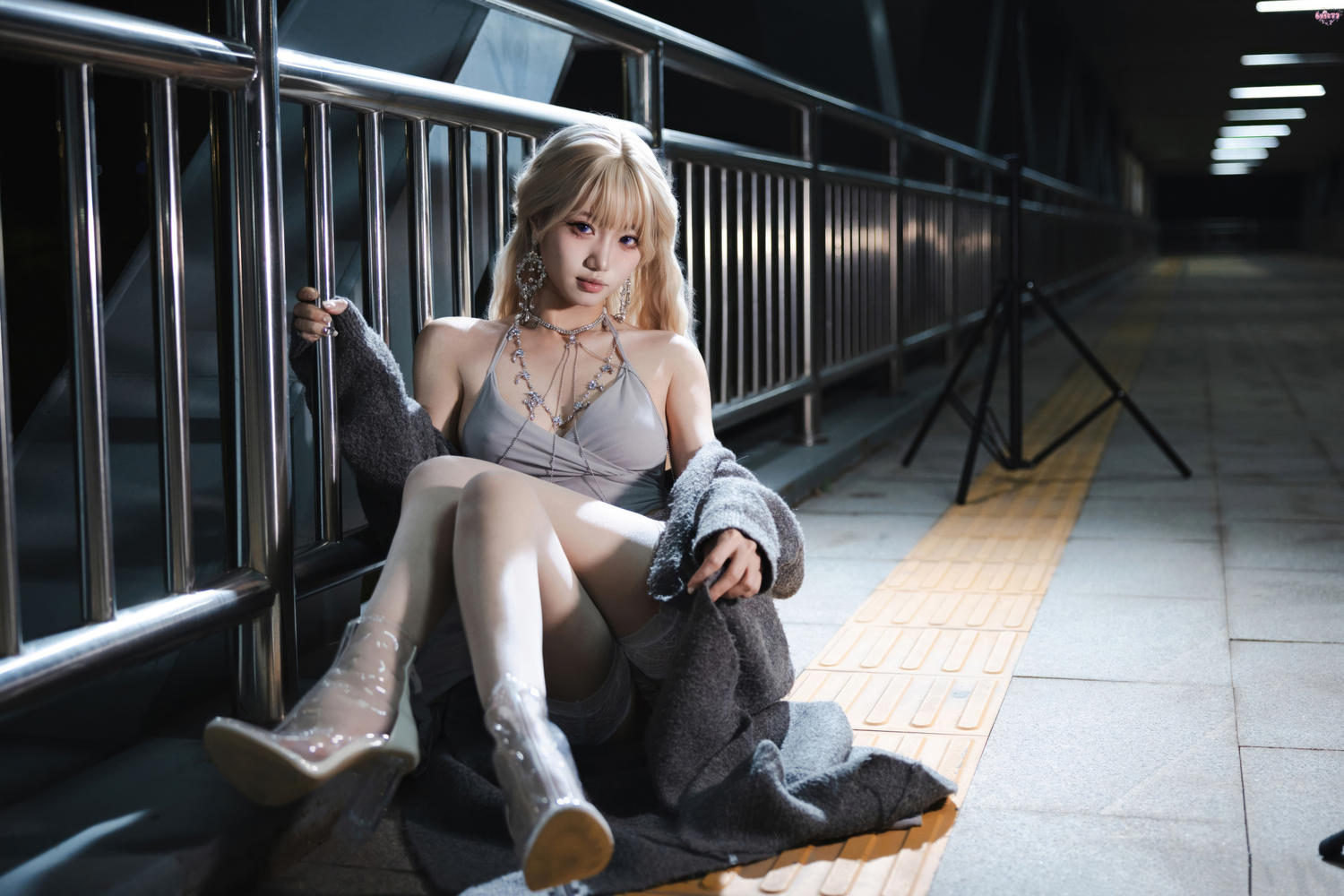 柒柒要乖哦 灰姑娘 辛德瑞拉同人晚礼裙 [97P-1.20GB]
