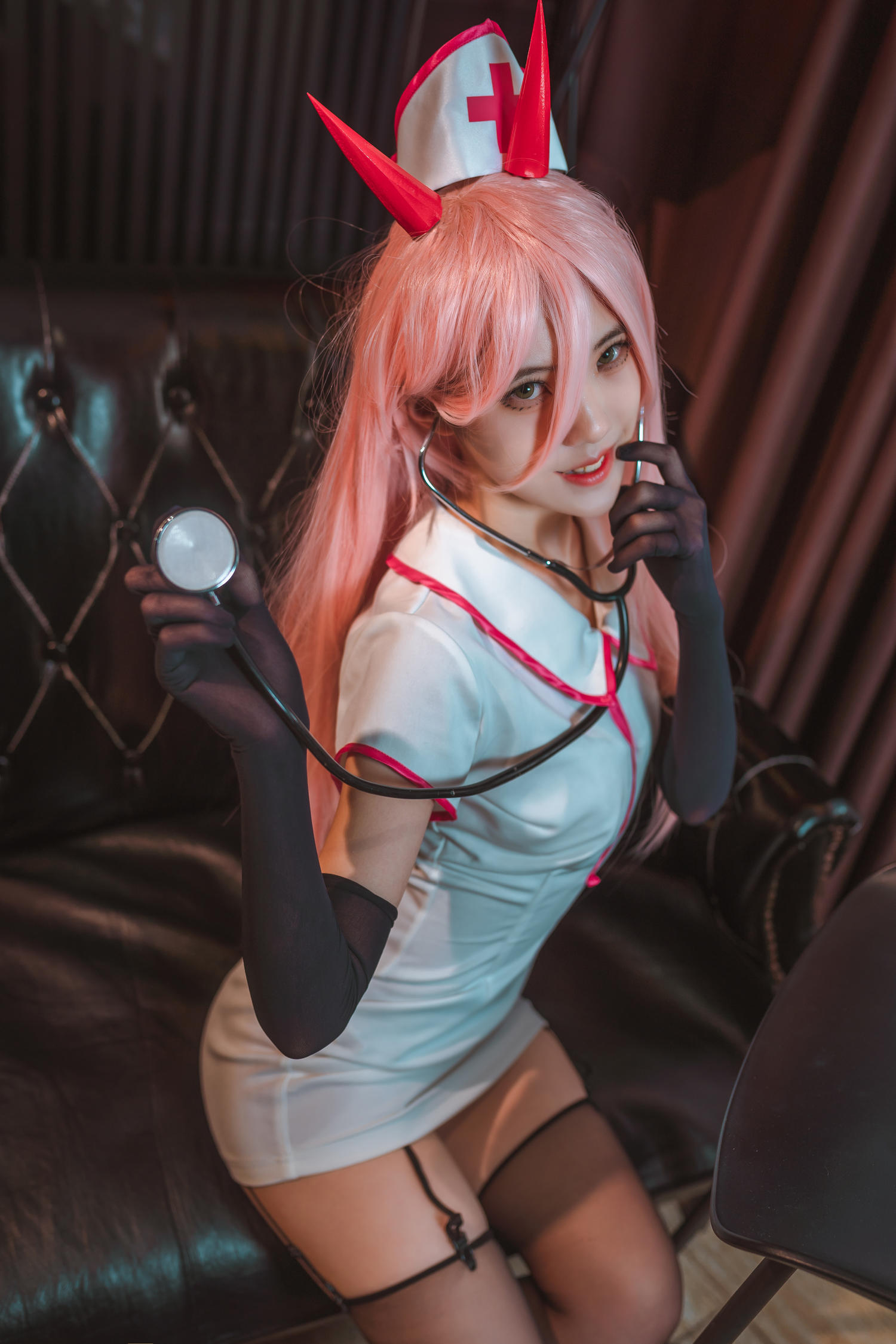 五杀腿毛在微笑 - 帕瓦玛奇玛护士 [56P]