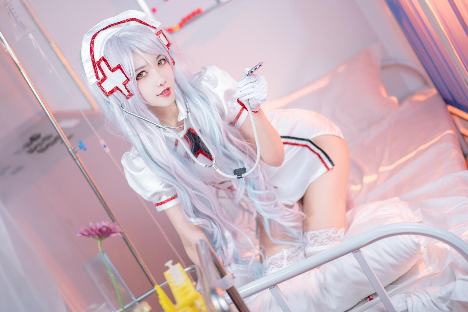 源纱希 - 欧根护士 [25P]