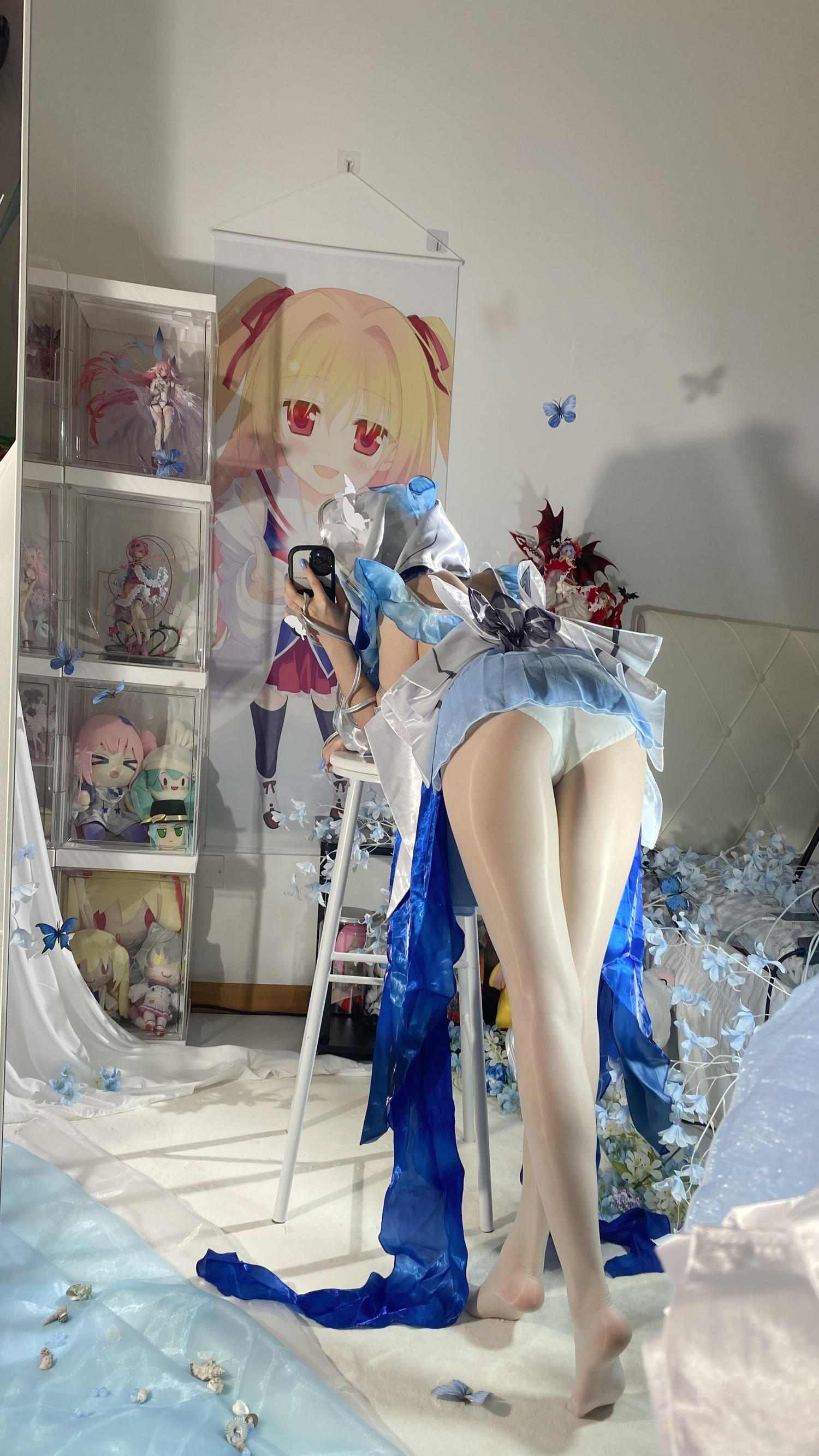 白栎Shirly 守岸人 [130P27V-6.88GB]