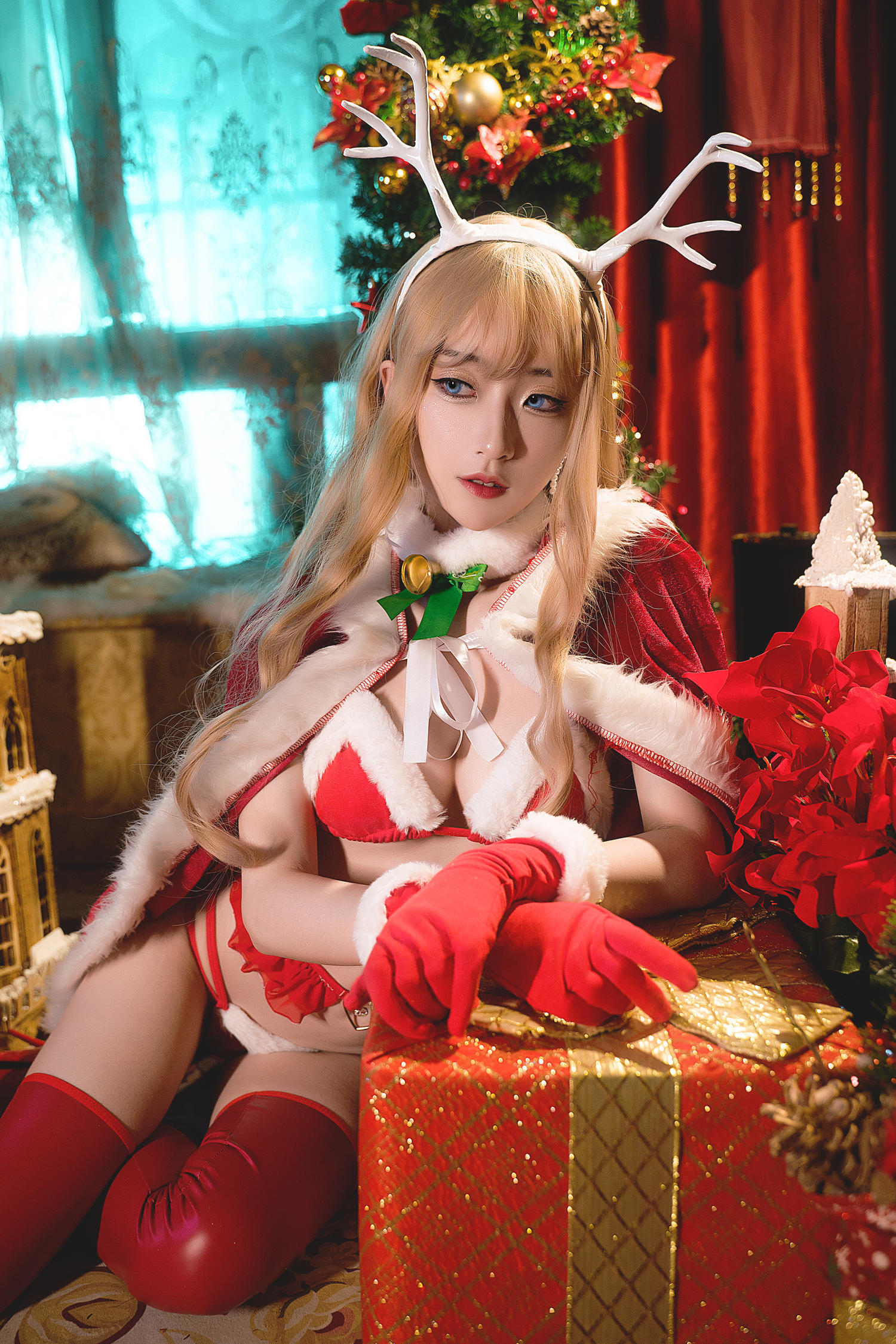 钱钱 - 圣诞 [9P]