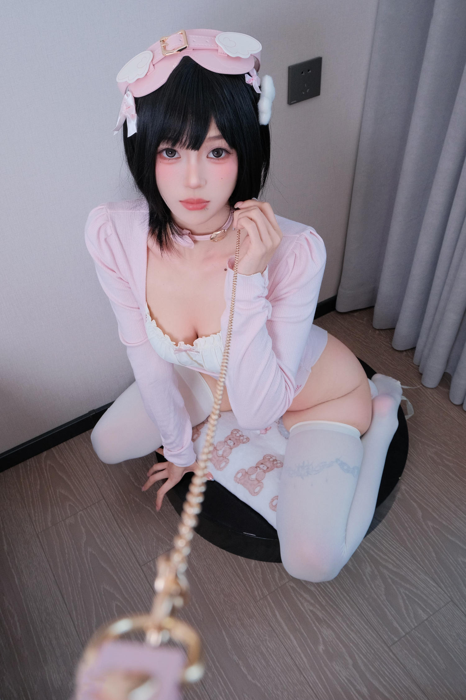 麻薯好吃 2月 惊喜掉落 [32P-120MB]