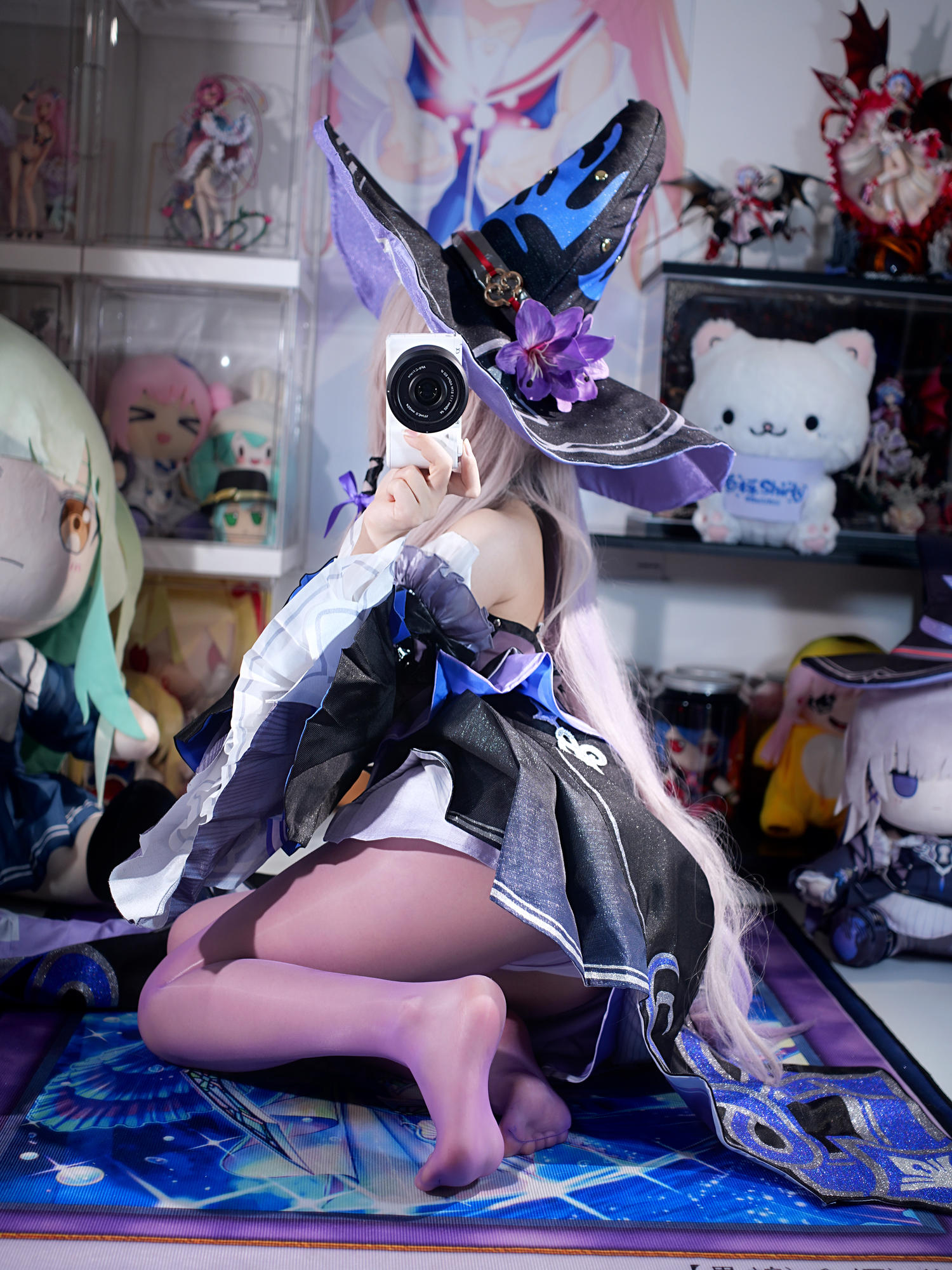 白栎Shirly 大黑塔 [130P30V-7.94GB]