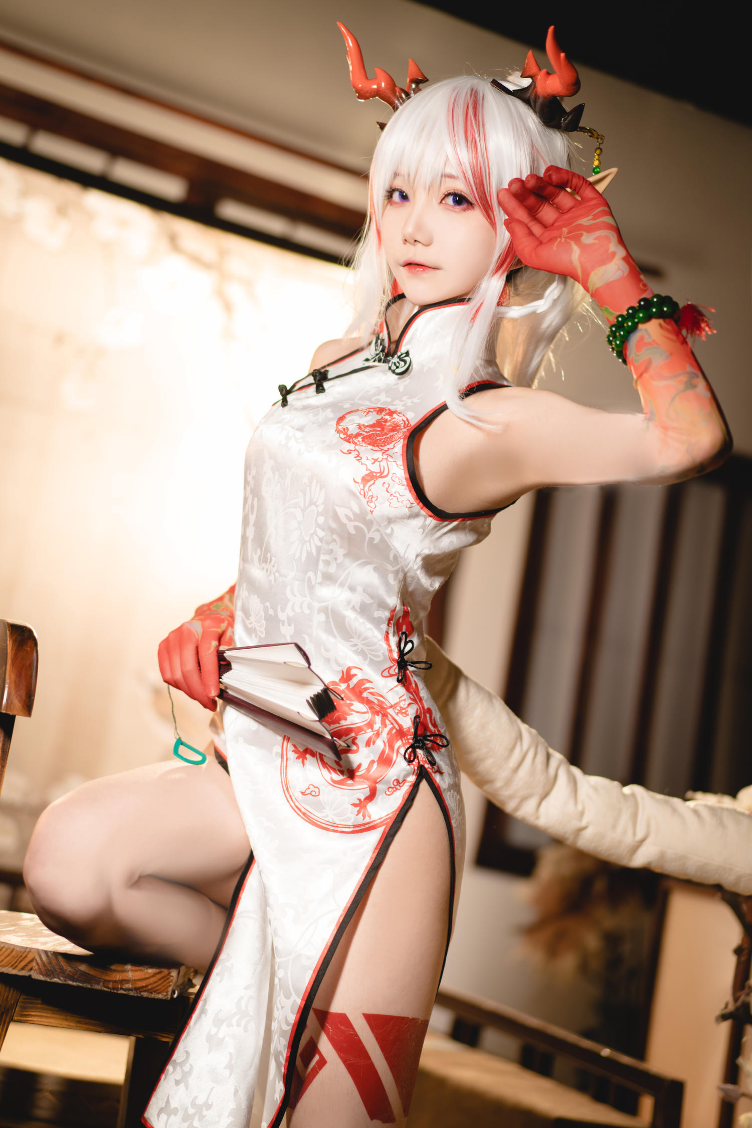 狐萝卜哟 – 年 旗袍 [15P]