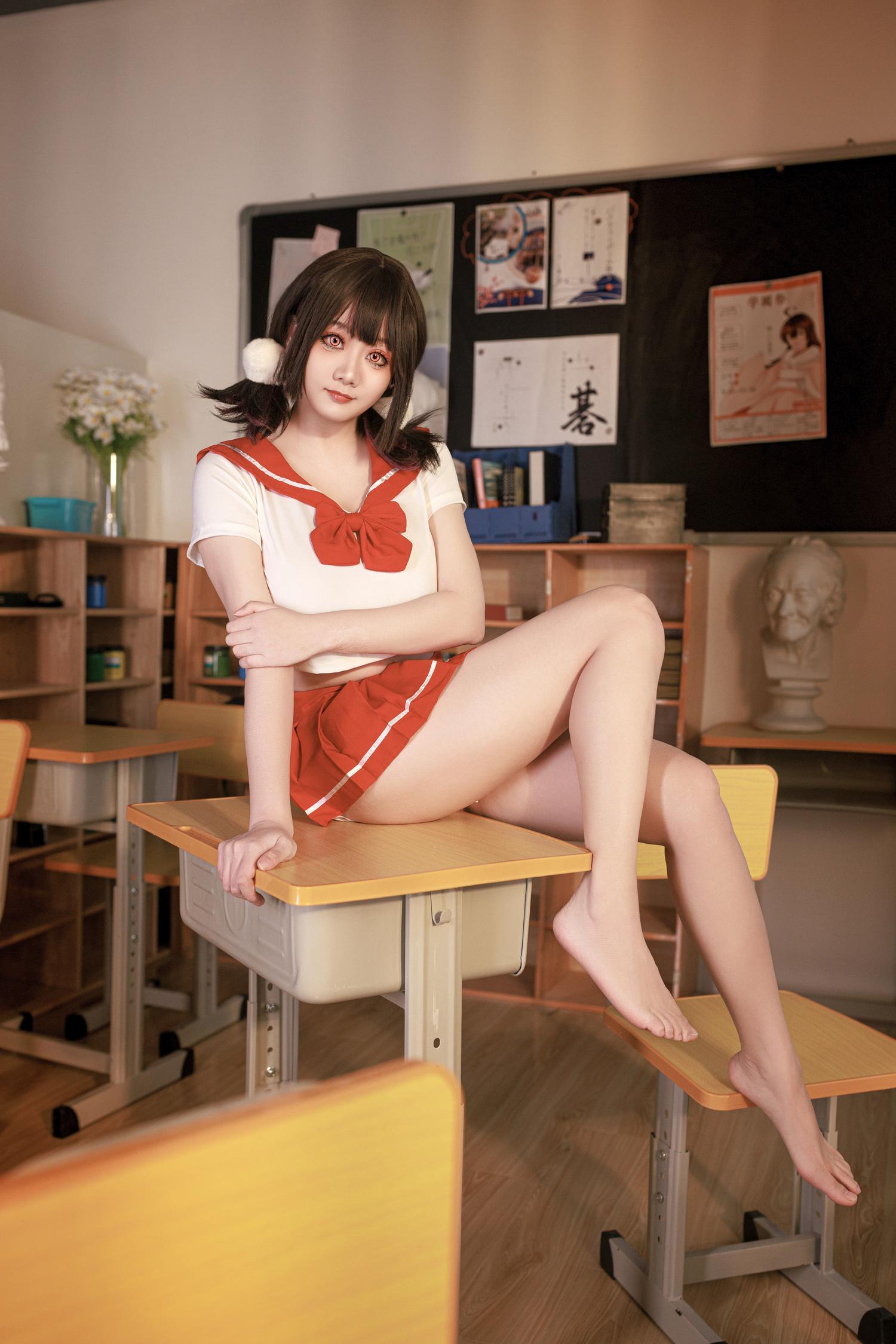 阿雪雪 课间小憩 [83P3V-2.36GB]