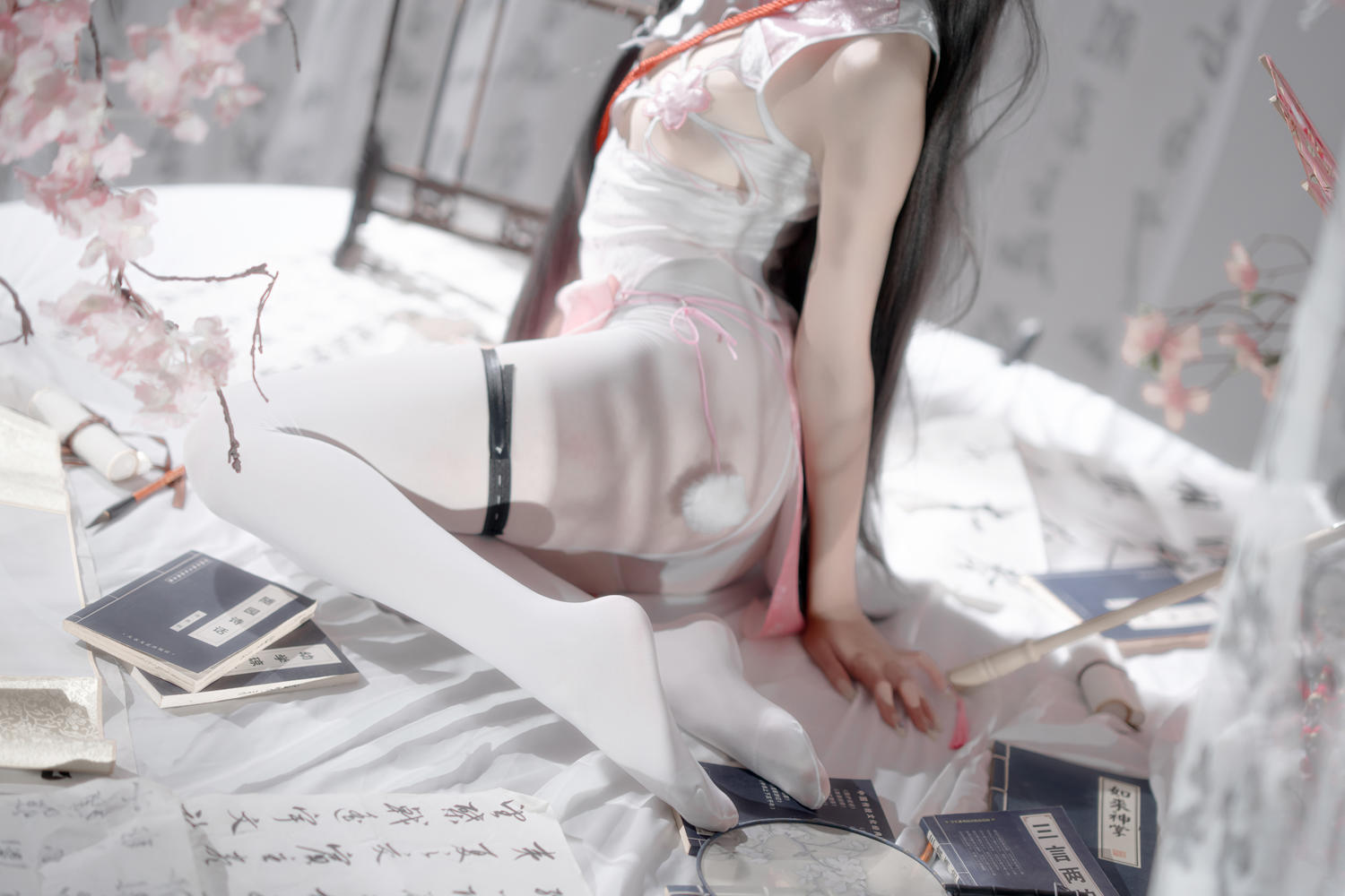 纸悦Etsu_ko 2025年12月真爱特写包 [31P-267MB]