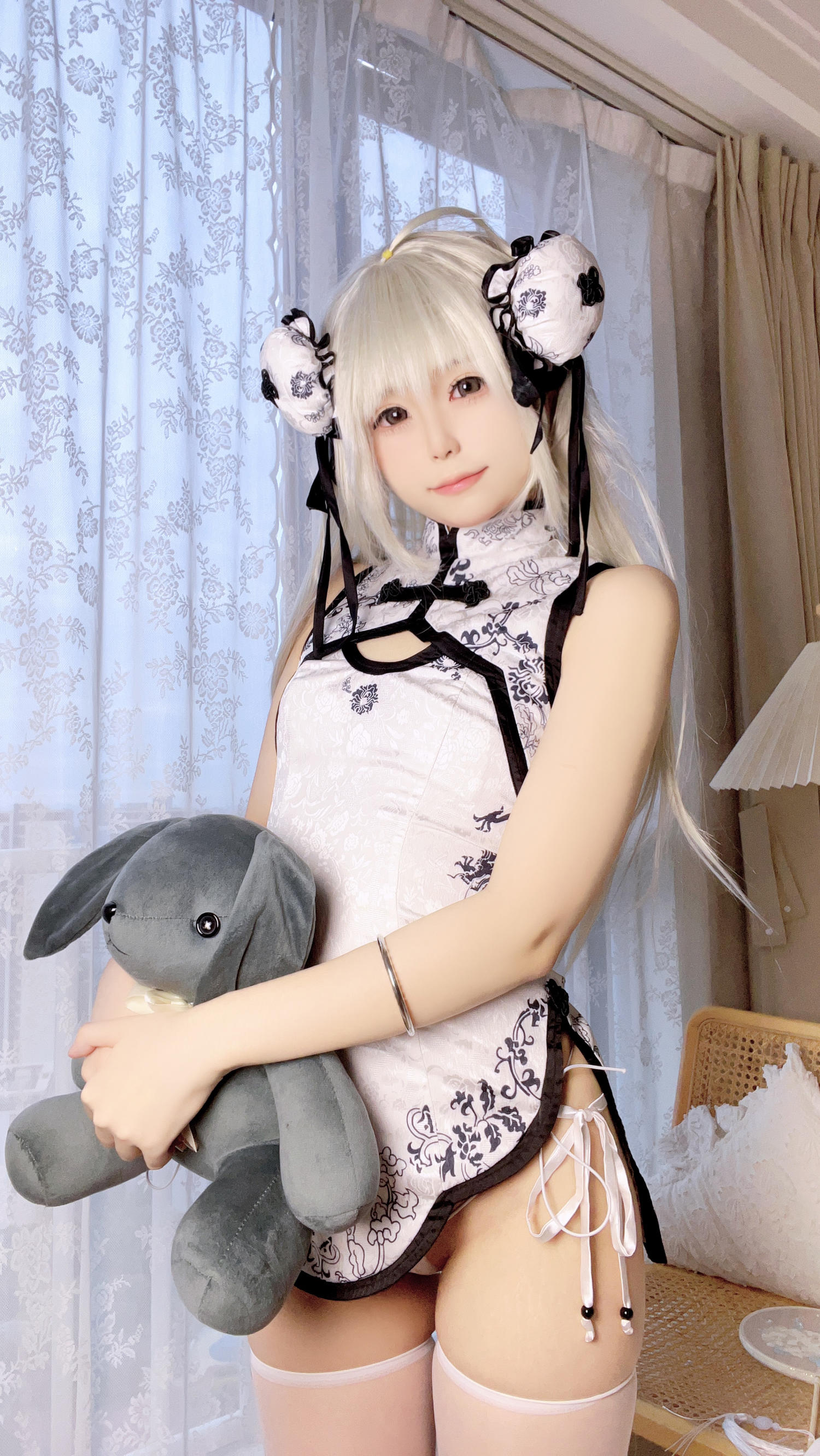 Quan冉有点饿 缘之空 穹妹旗袍自拍 [27P-100MB]