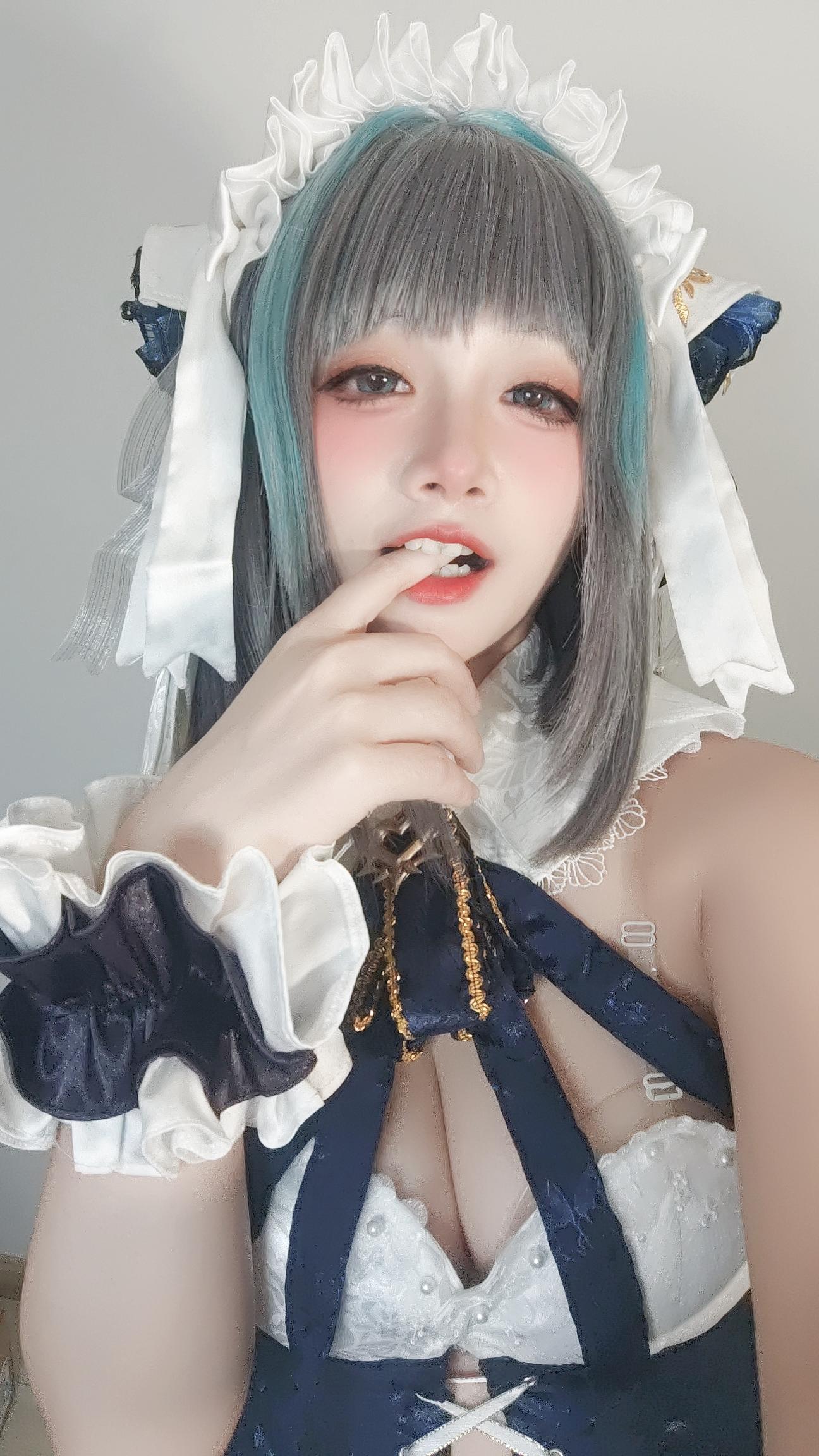 月一吖 - 柴郡抱枕 [20P]