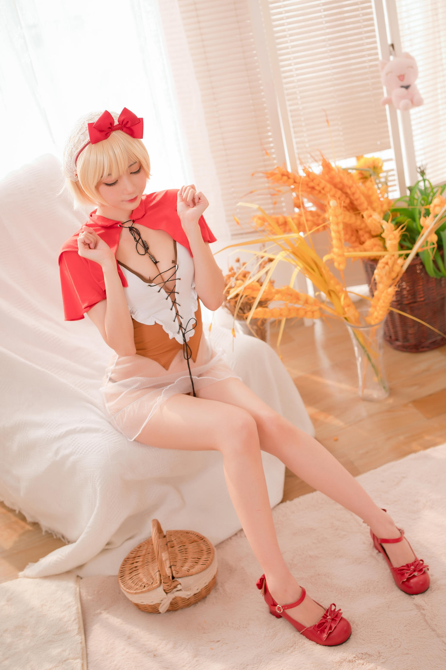 周叽是可爱兔兔 - 阿叔特皮 小红帽 [25P]